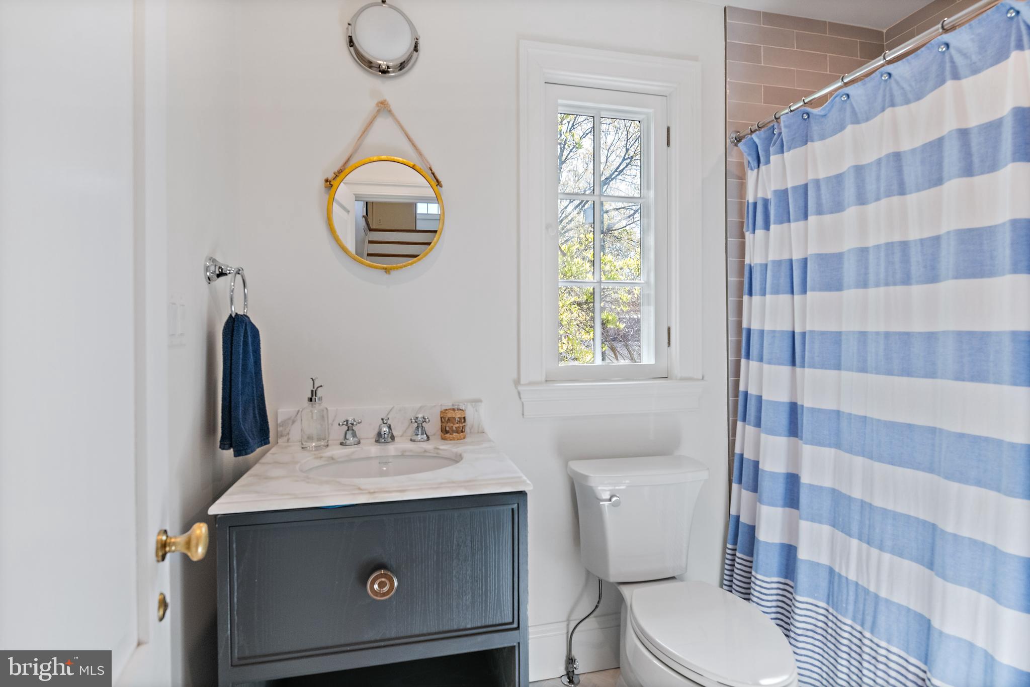 EASTPORT - Residential