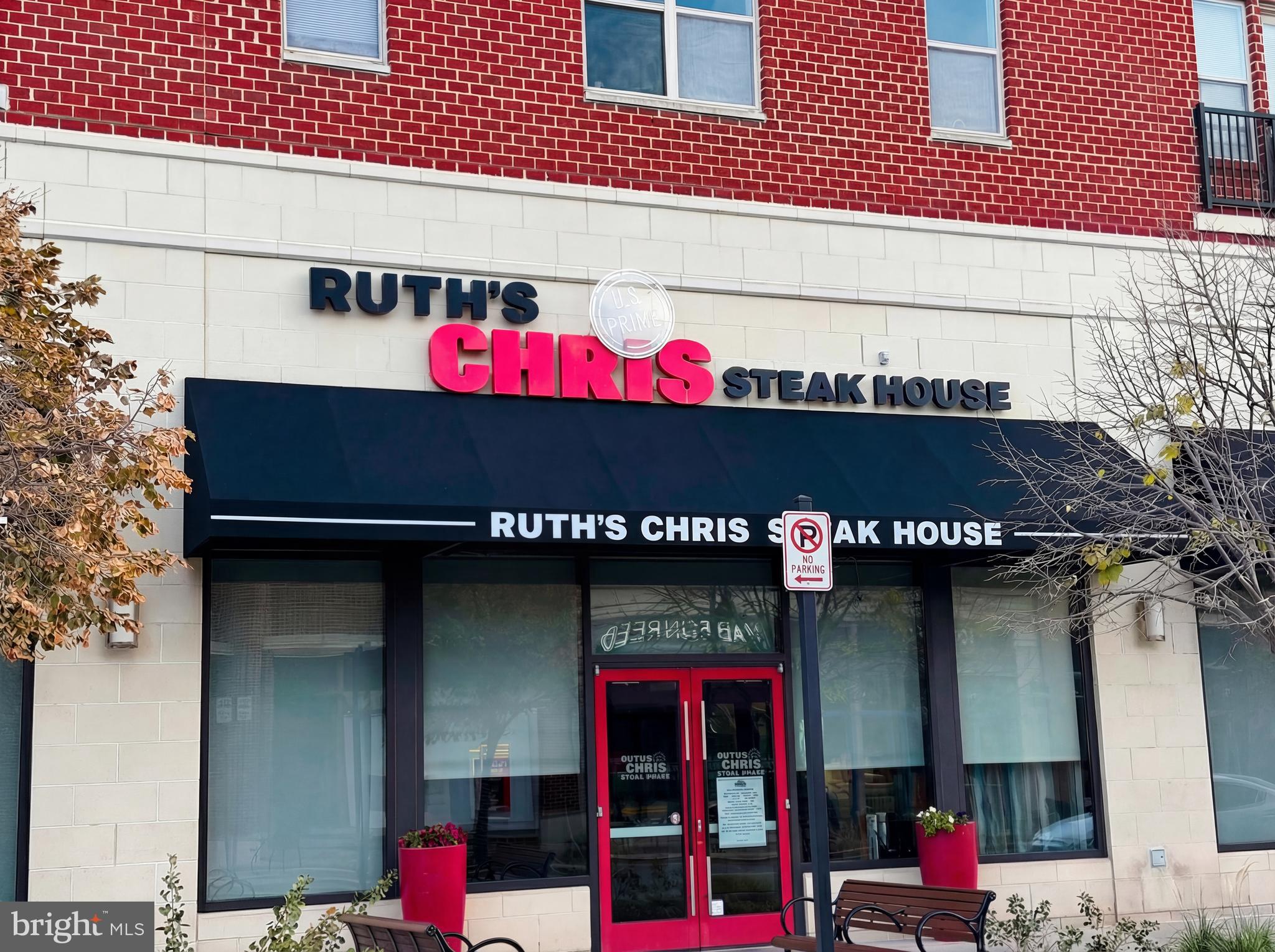 CROWN FARM - Residential