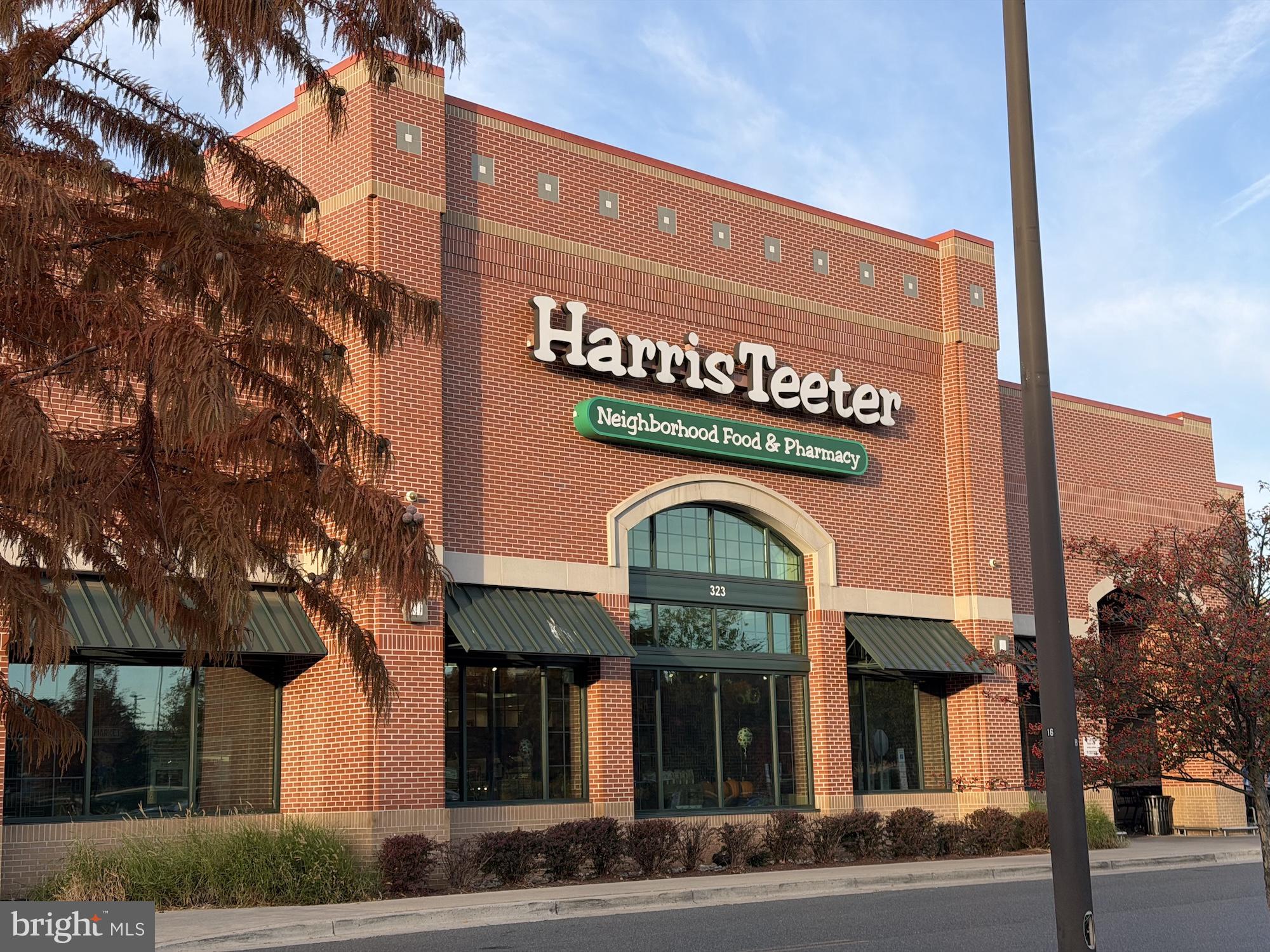 CROWN FARM - Residential