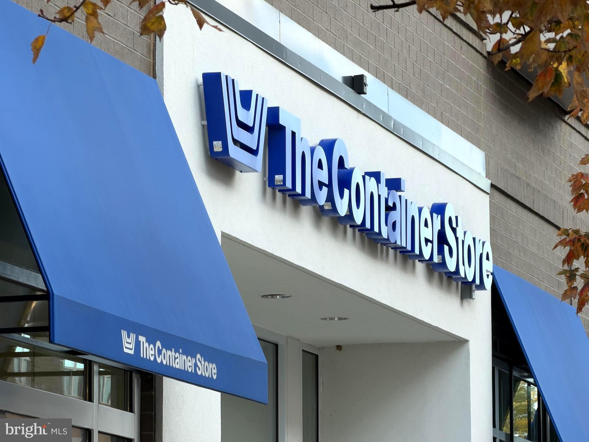 CROWN FARM - Residential