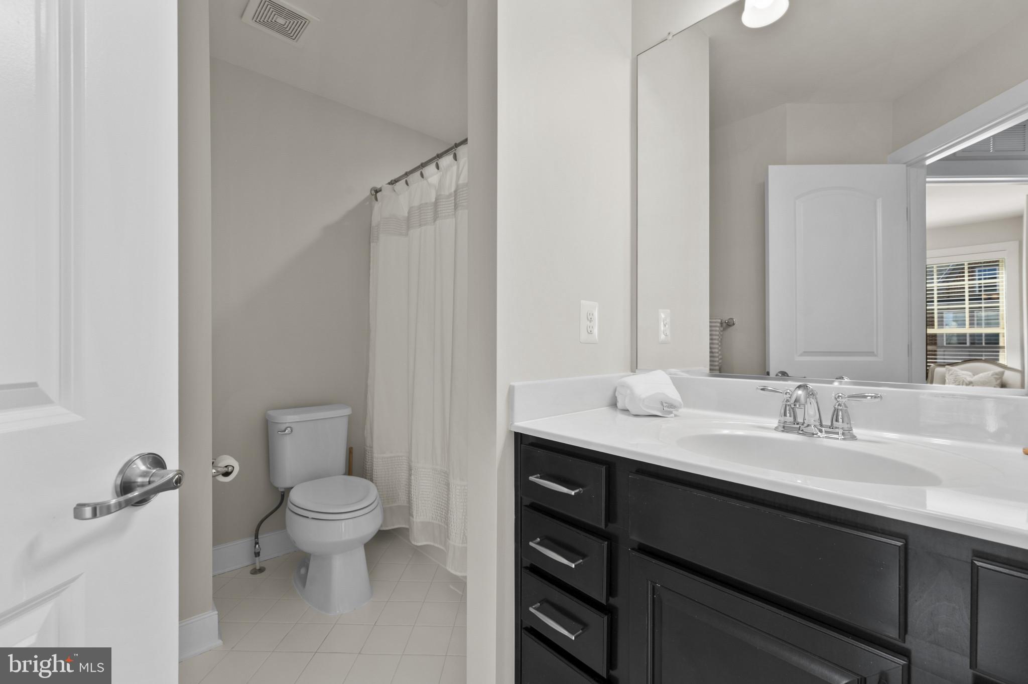 CROWN FARM - Residential