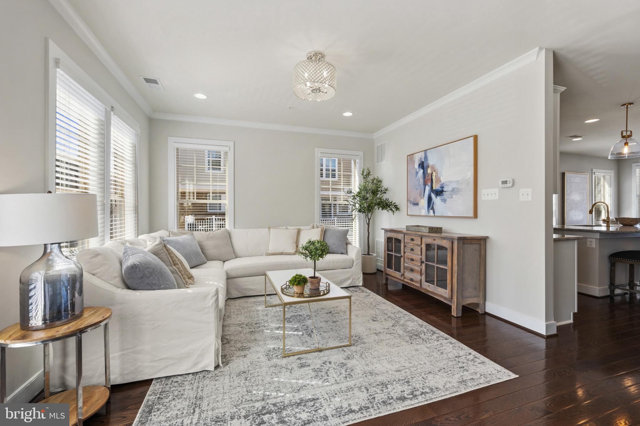 CROWN FARM - Residential