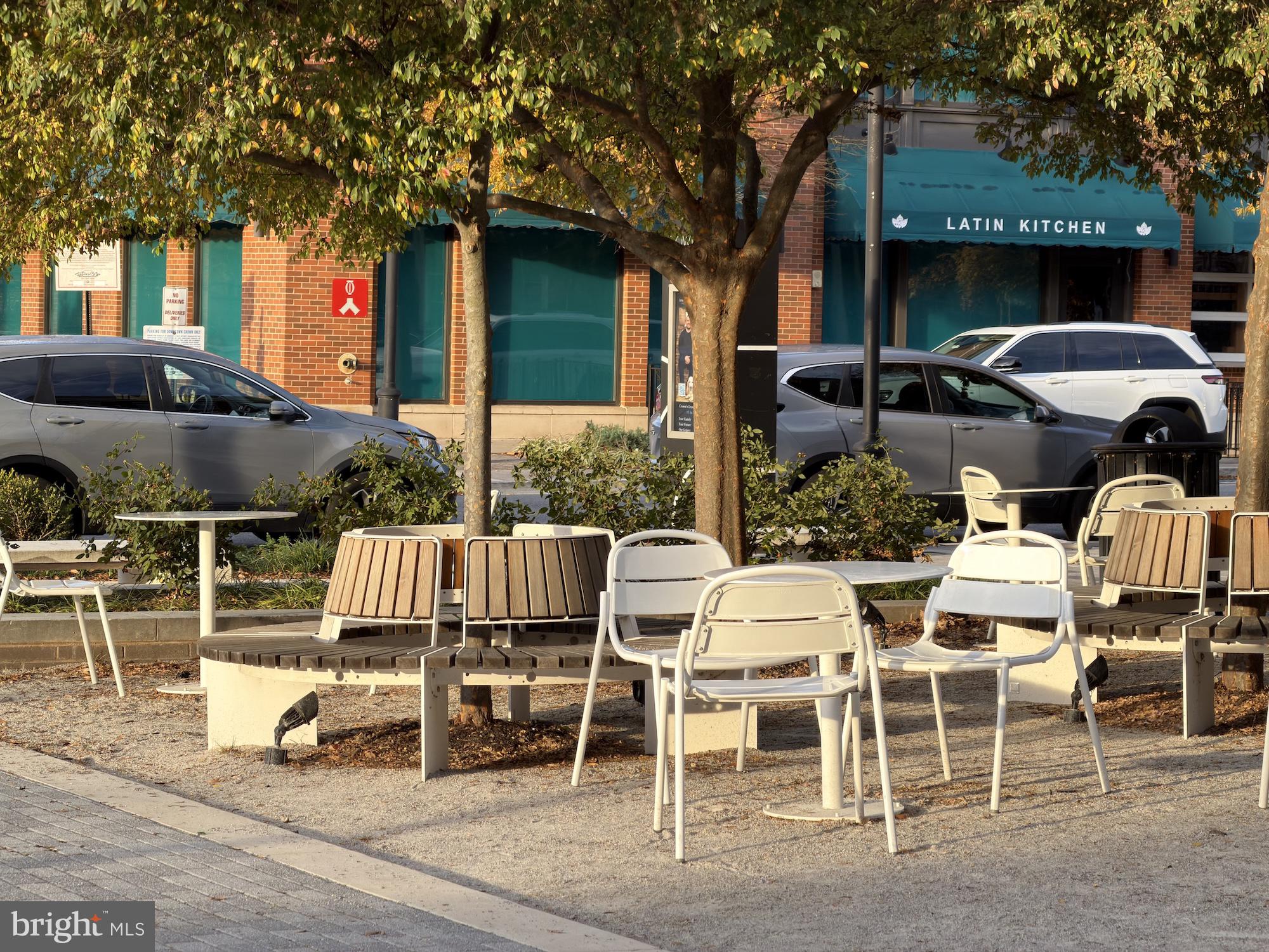 CROWN FARM - Residential