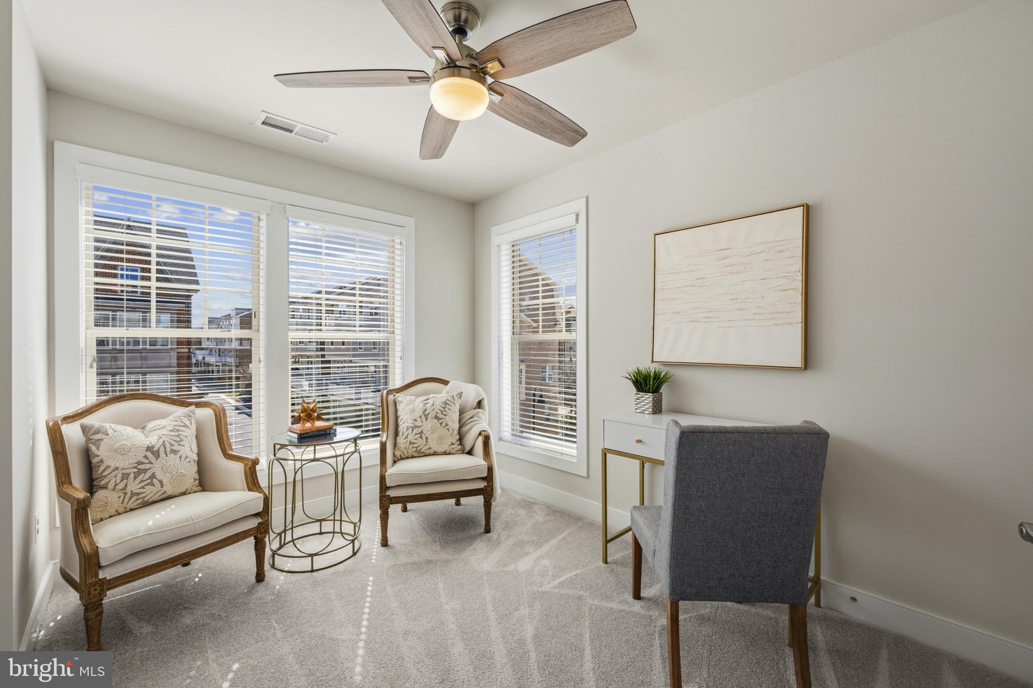 CROWN FARM - Residential