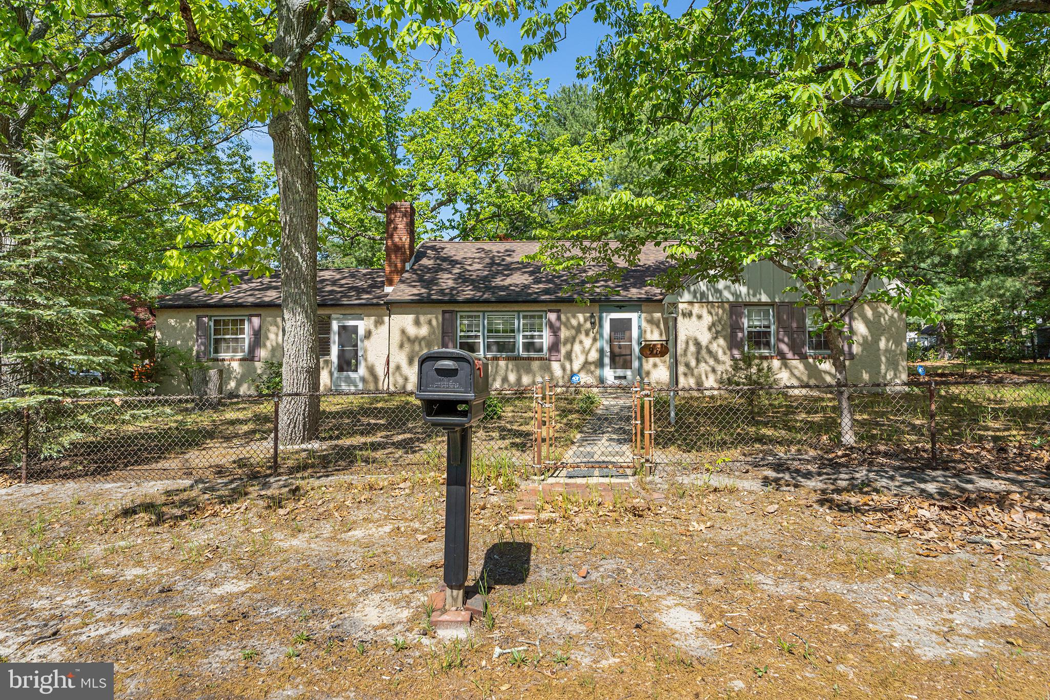 98 SPRUCE LANE