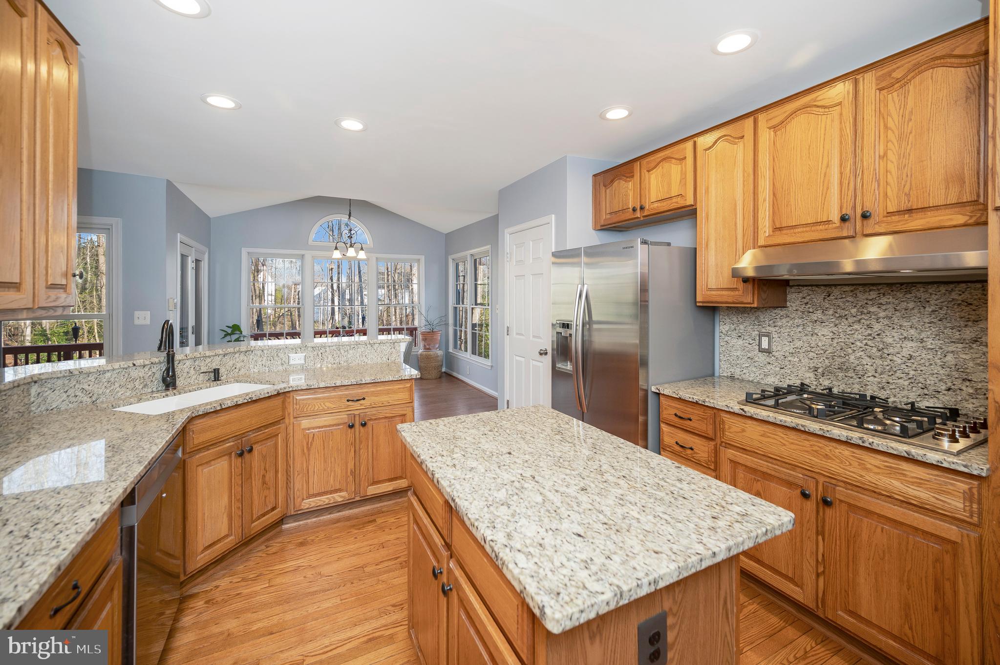 VALLEY VUE - Residential