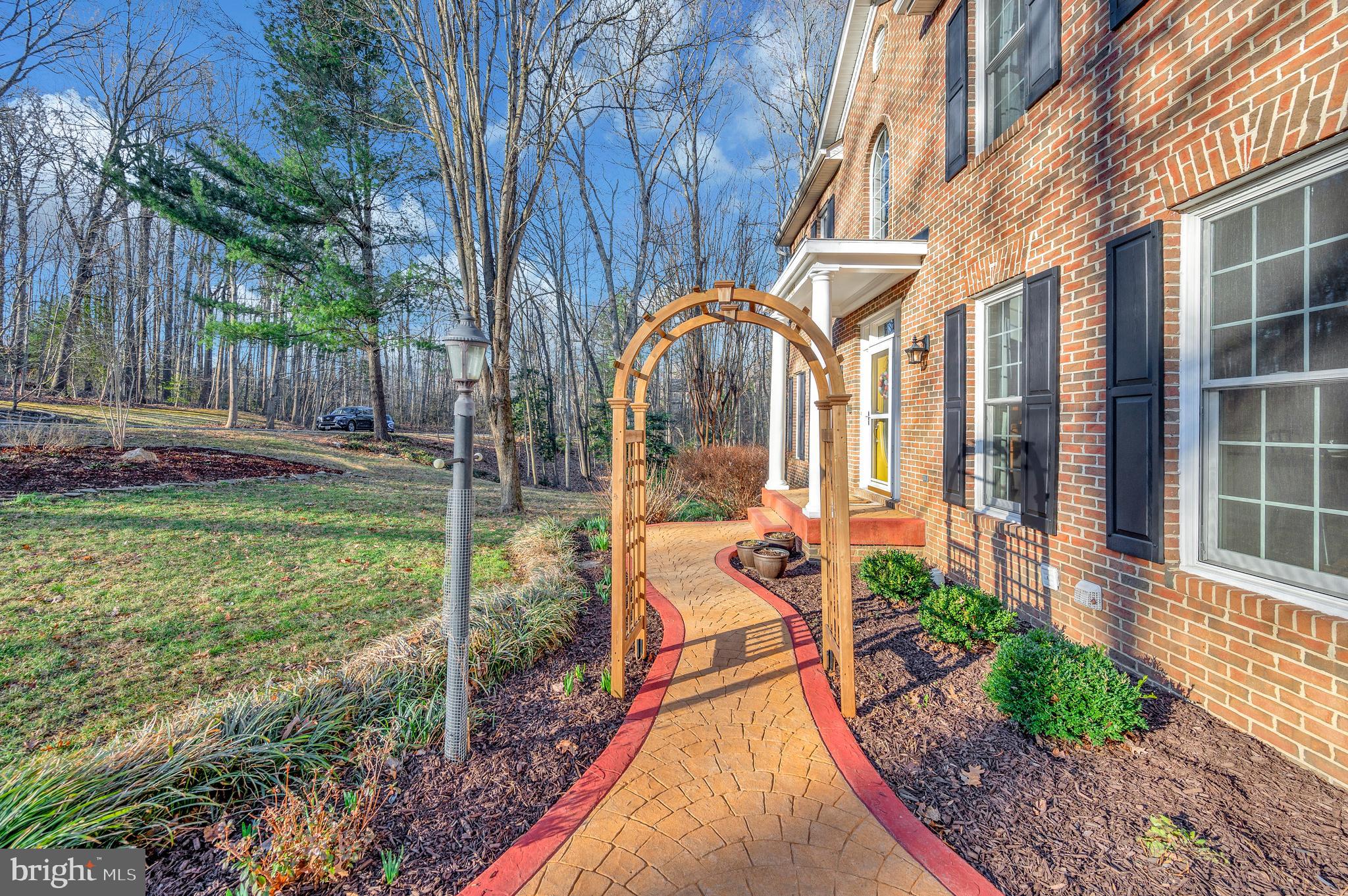 VALLEY VUE - Residential