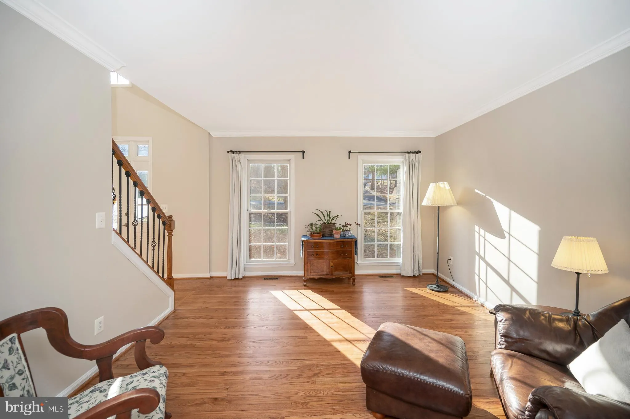 Manassas, Virginia 20112, United States, 5 Bedrooms Bedrooms, ,4 BathroomsBathrooms,Residential,Contingent,91459