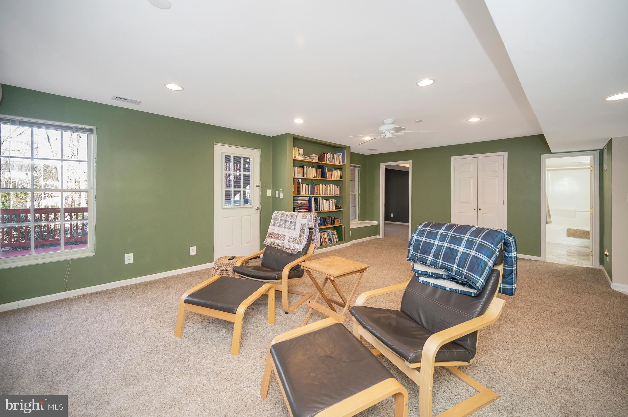 VALLEY VUE - Residential