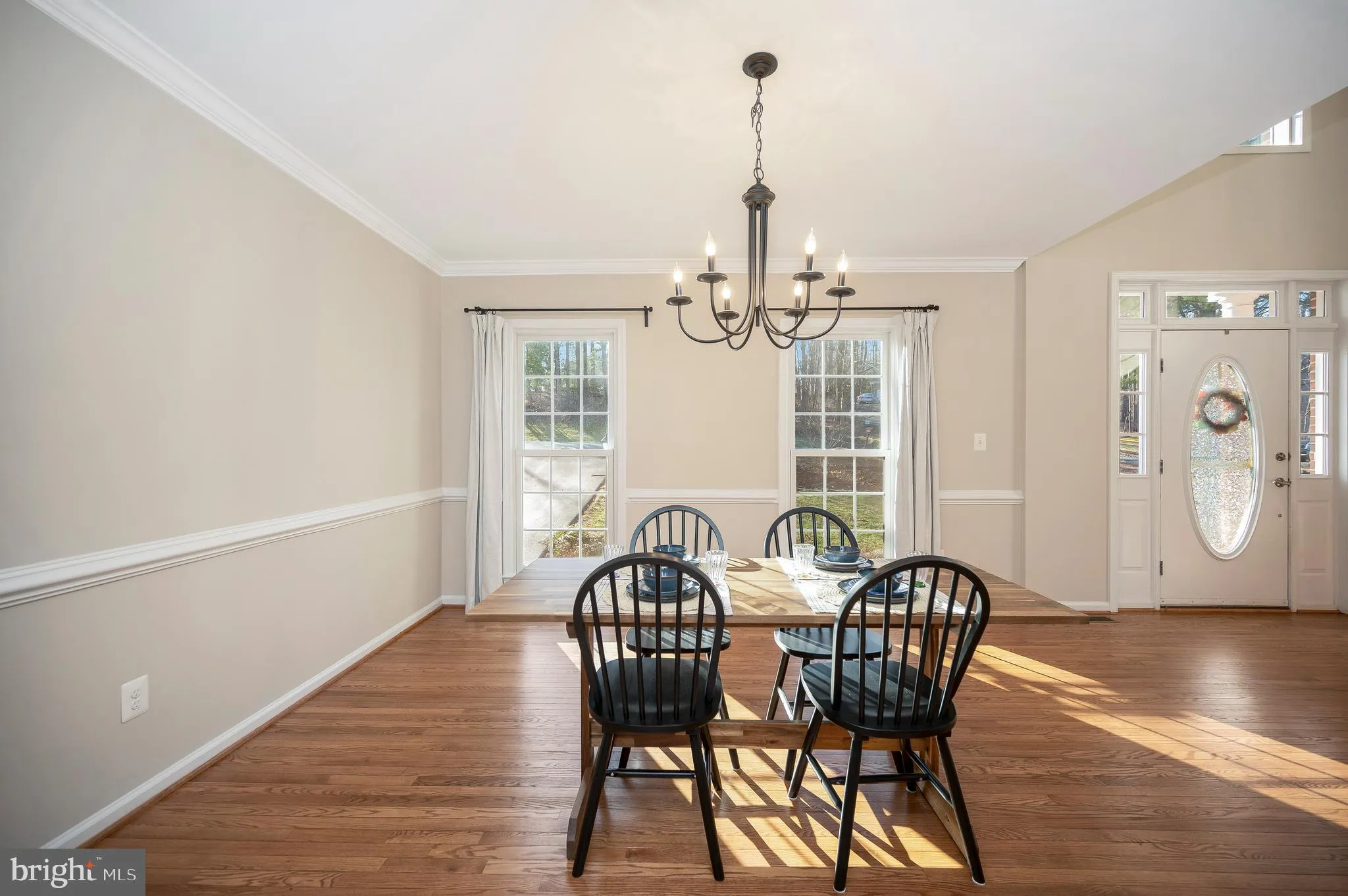 Manassas, Virginia 20112, United States, 5 Bedrooms Bedrooms, ,4 BathroomsBathrooms,Residential,Contingent,91459