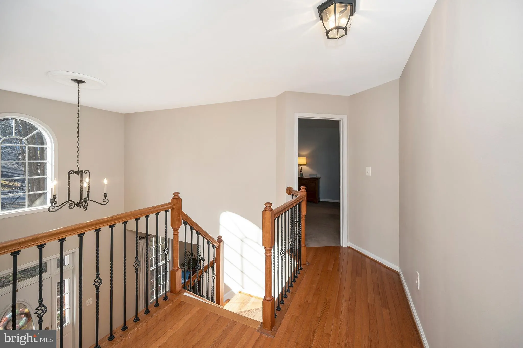 Manassas, Virginia 20112, United States, 5 Bedrooms Bedrooms, ,4 BathroomsBathrooms,Residential,Contingent,91459