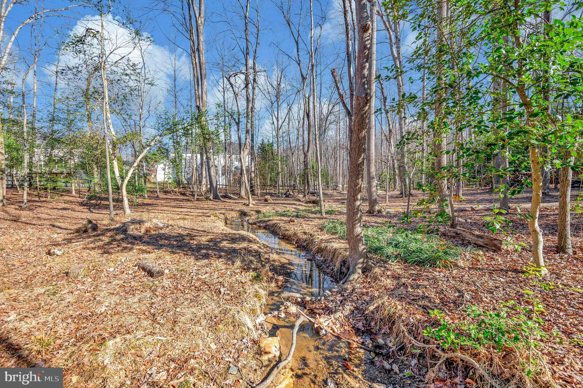 Manassas, Virginia 20112, United States, 5 Bedrooms Bedrooms, ,4 BathroomsBathrooms,Residential,Contingent,91459