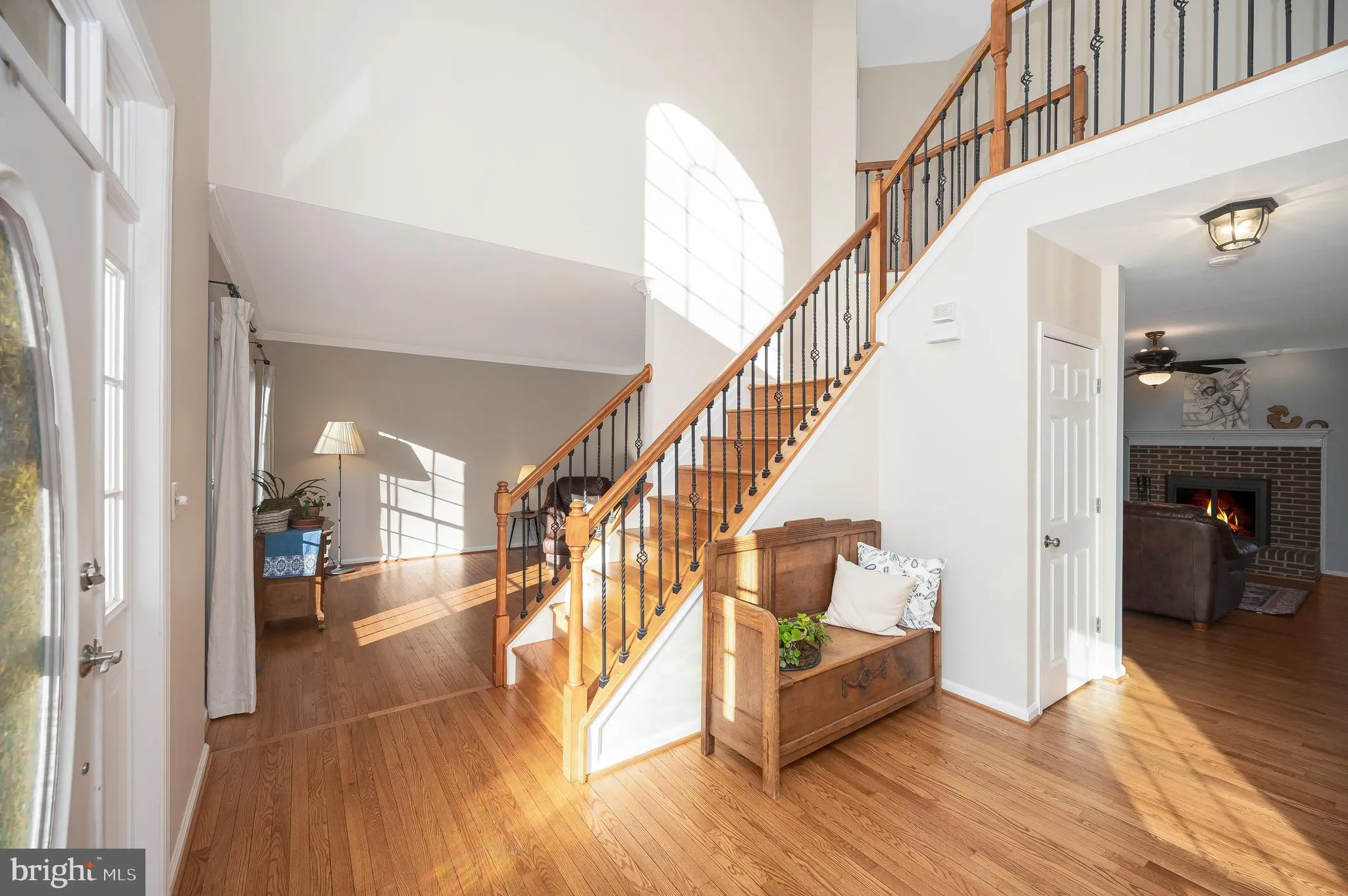 Manassas, Virginia 20112, United States, 5 Bedrooms Bedrooms, ,4 BathroomsBathrooms,Residential,Contingent,91459