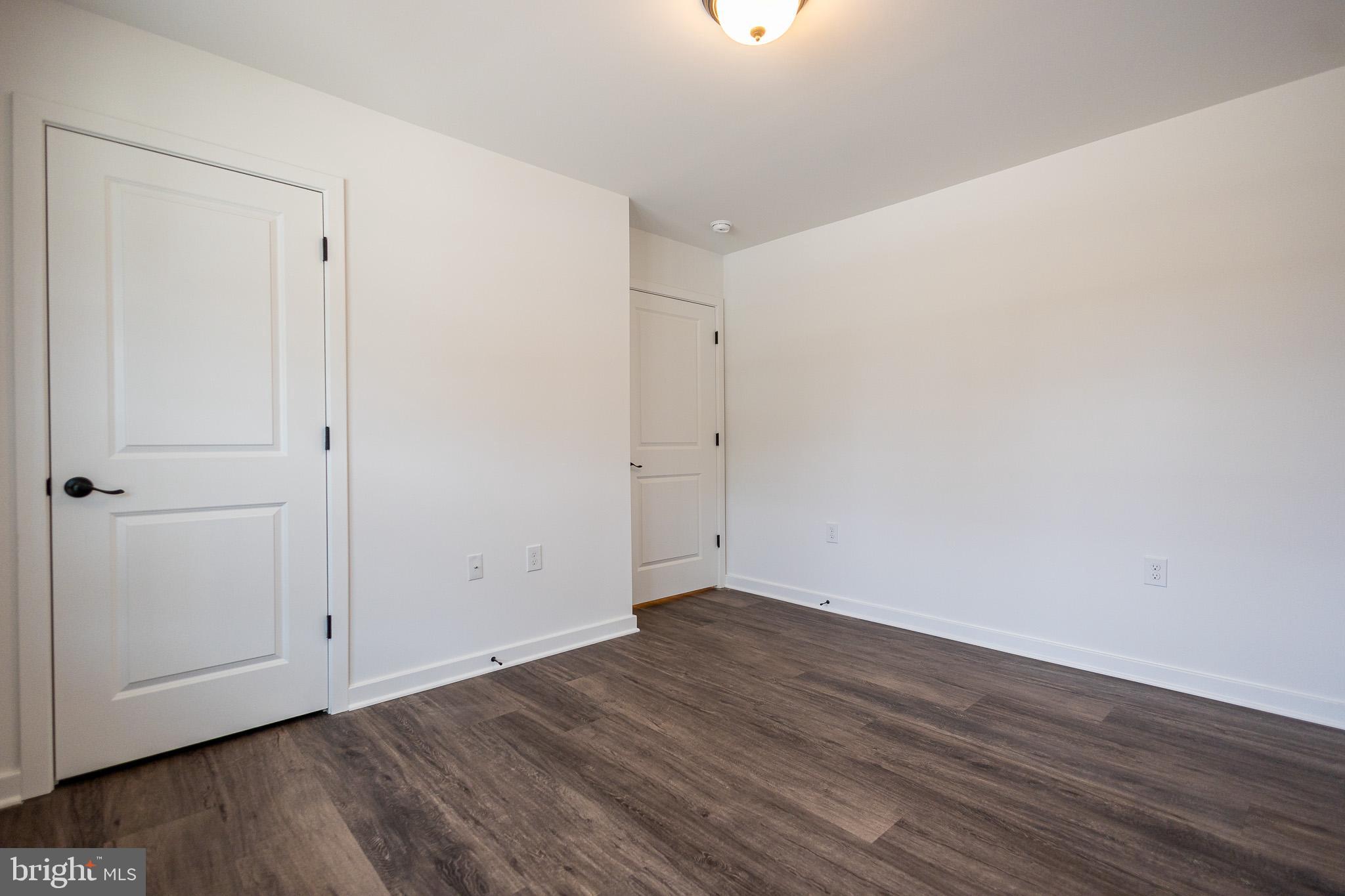 THE VILLAS AT WARM SPRINGS - Residential