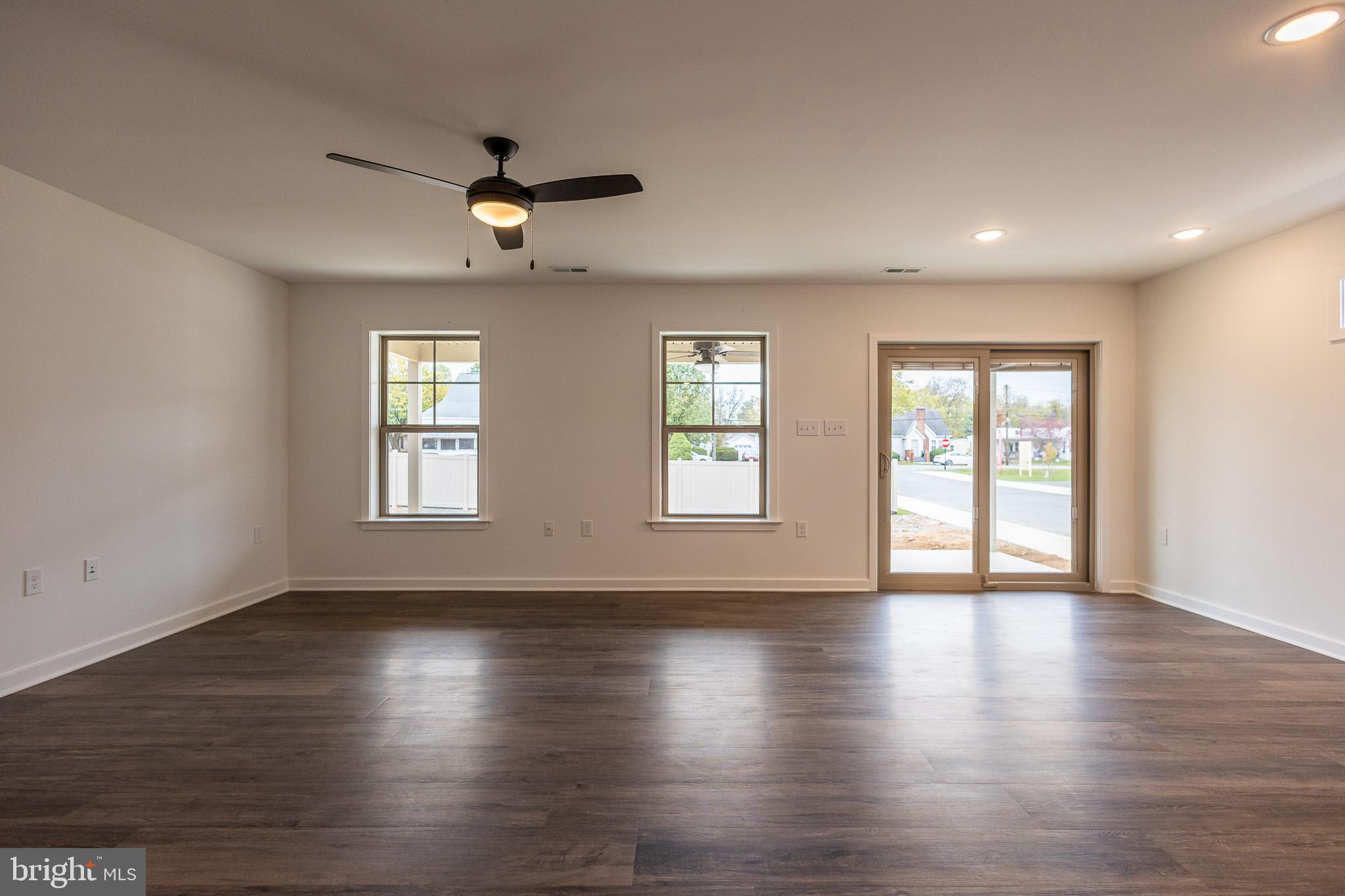 THE VILLAS AT WARM SPRINGS - Residential