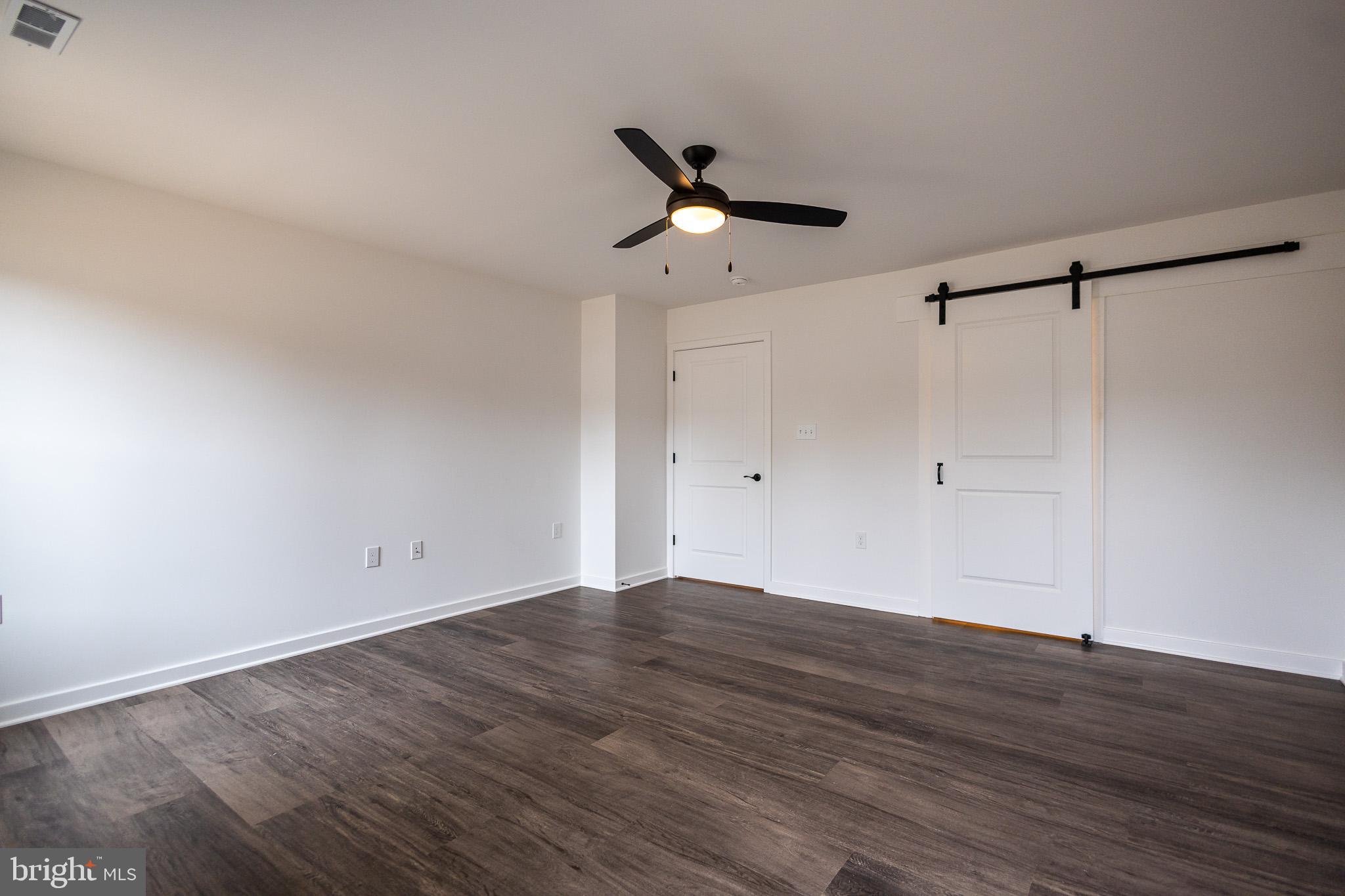 THE VILLAS AT WARM SPRINGS - Residential