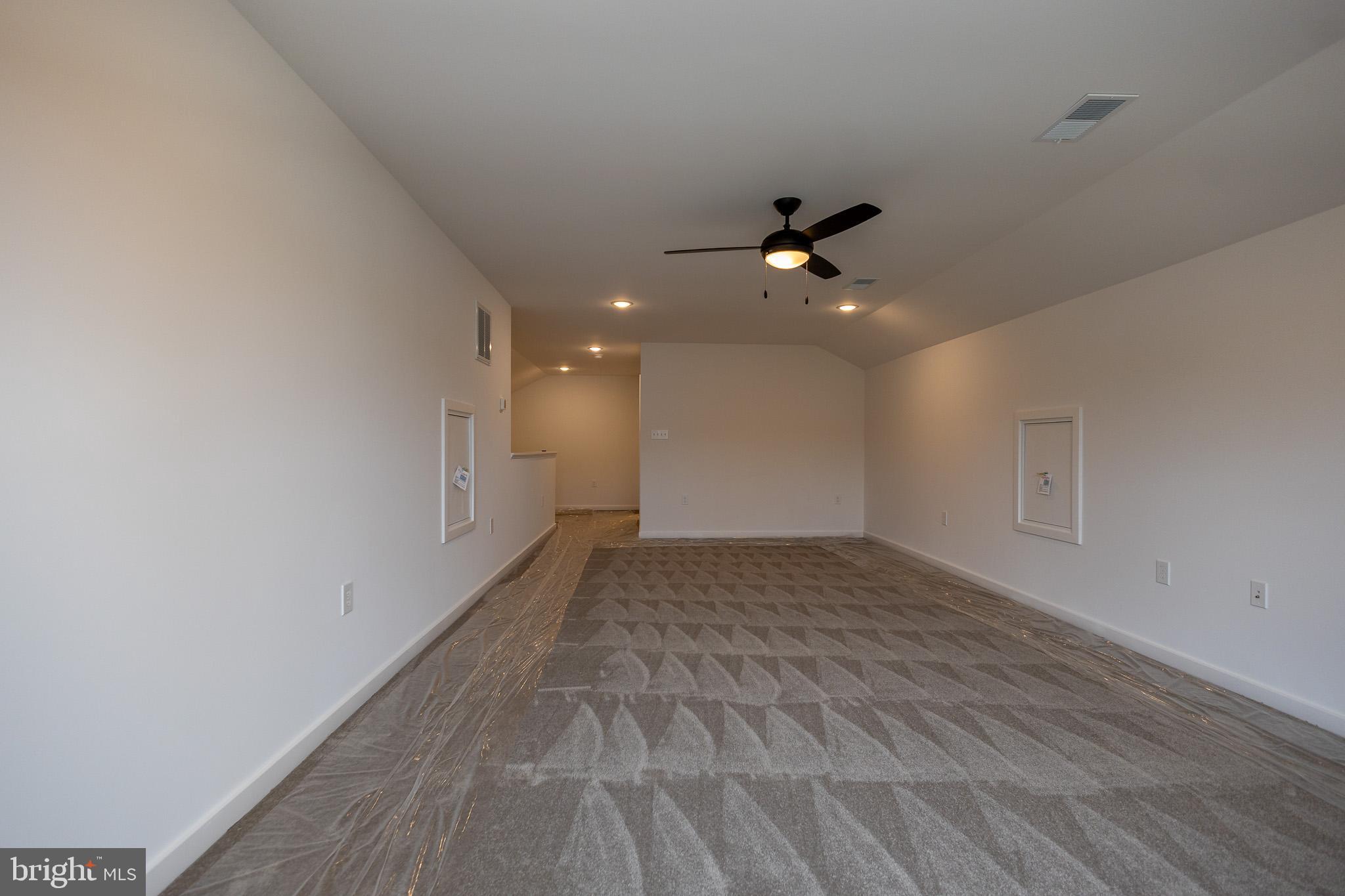 THE VILLAS AT WARM SPRINGS - Residential