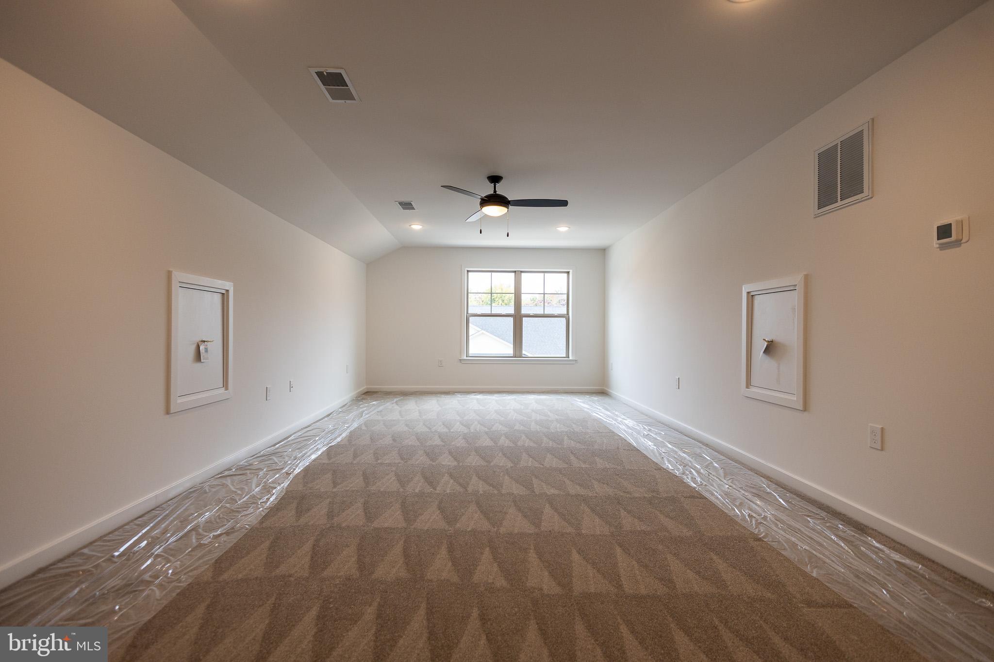 THE VILLAS AT WARM SPRINGS - Residential