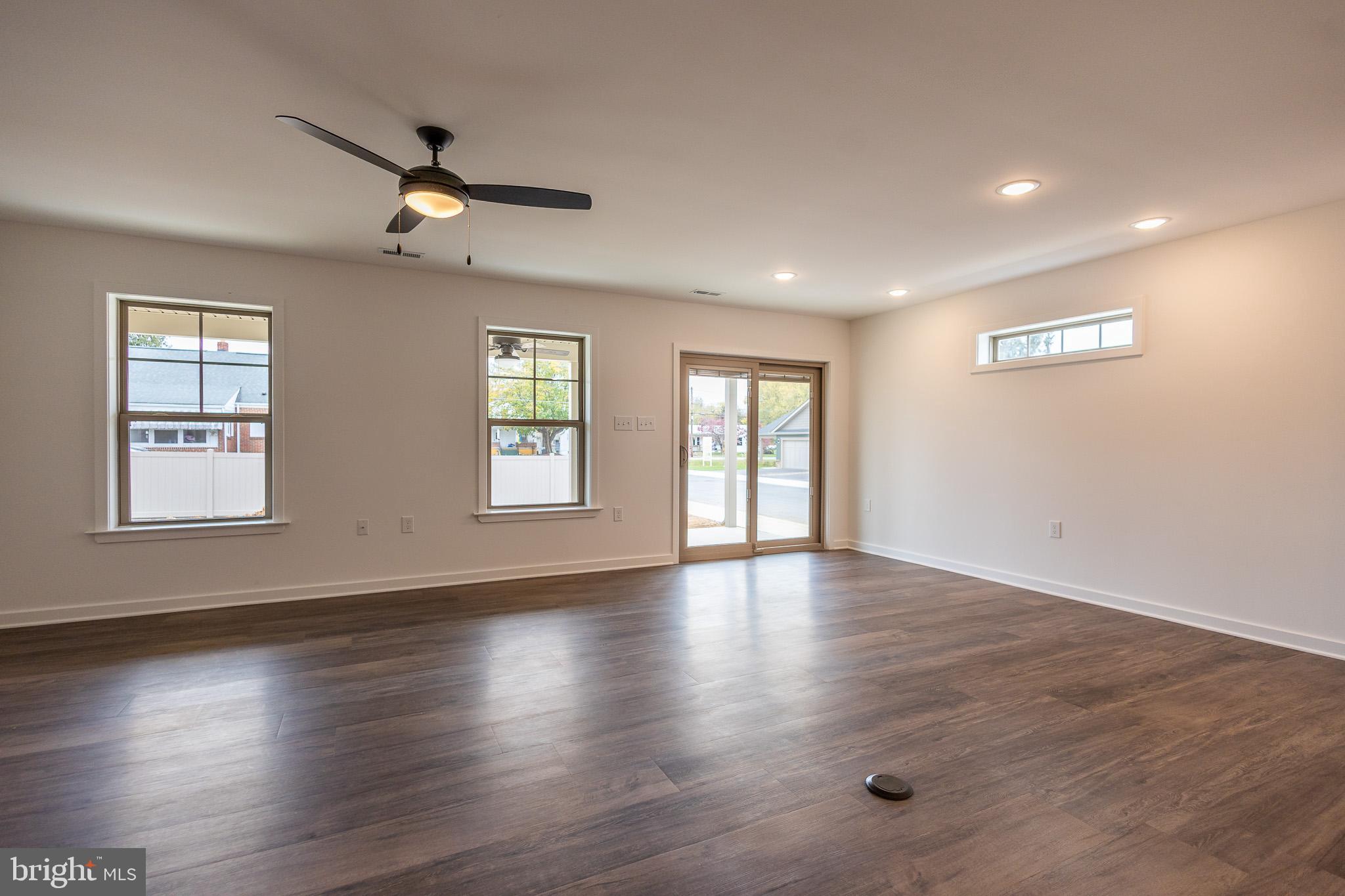 THE VILLAS AT WARM SPRINGS - Residential