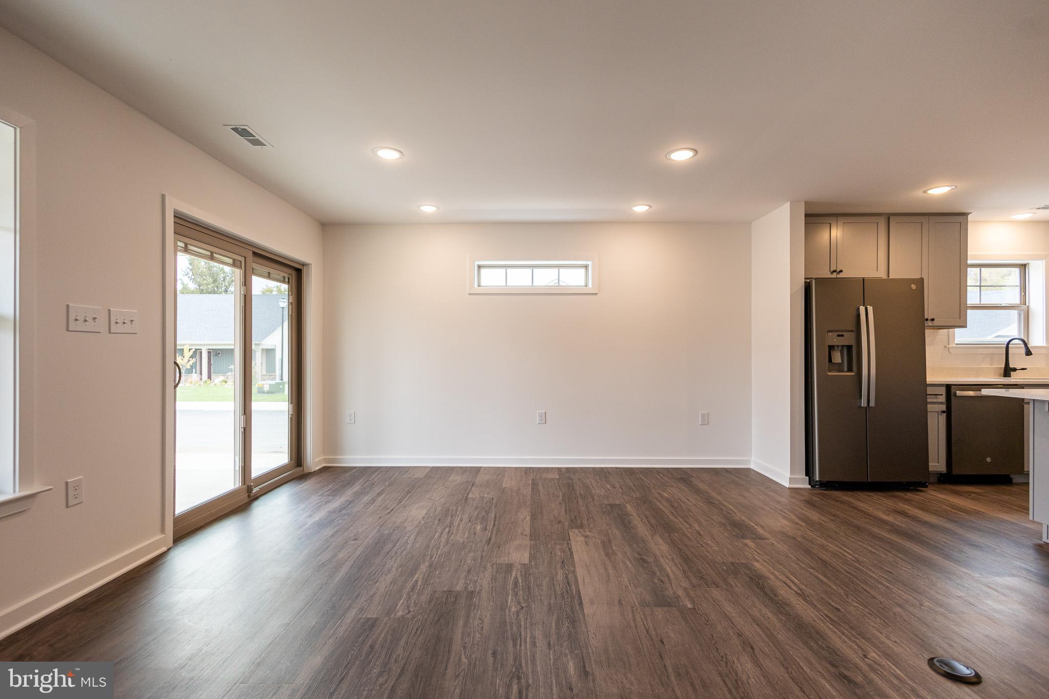 THE VILLAS AT WARM SPRINGS - Residential