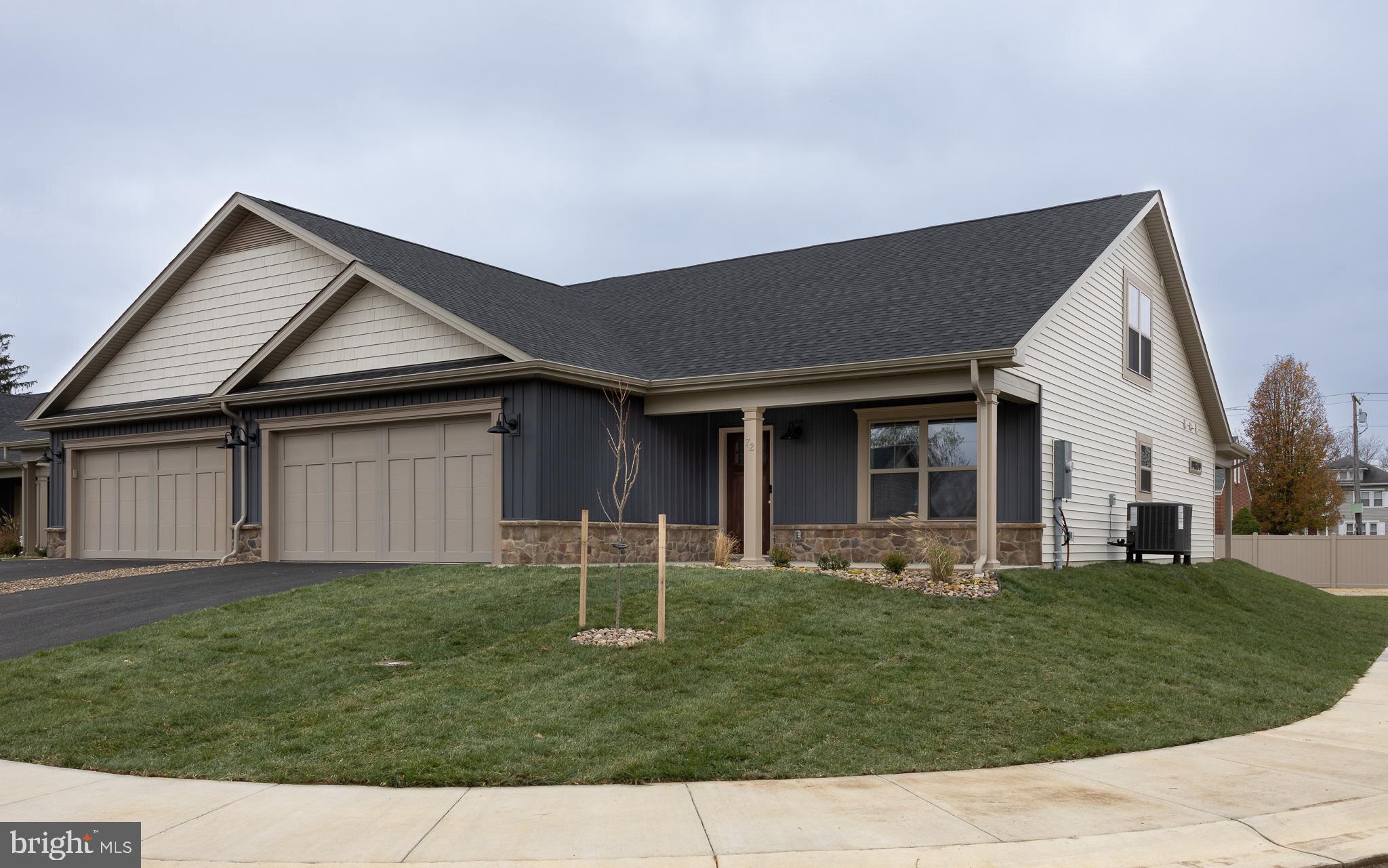 THE VILLAS AT WARM SPRINGS - Residential