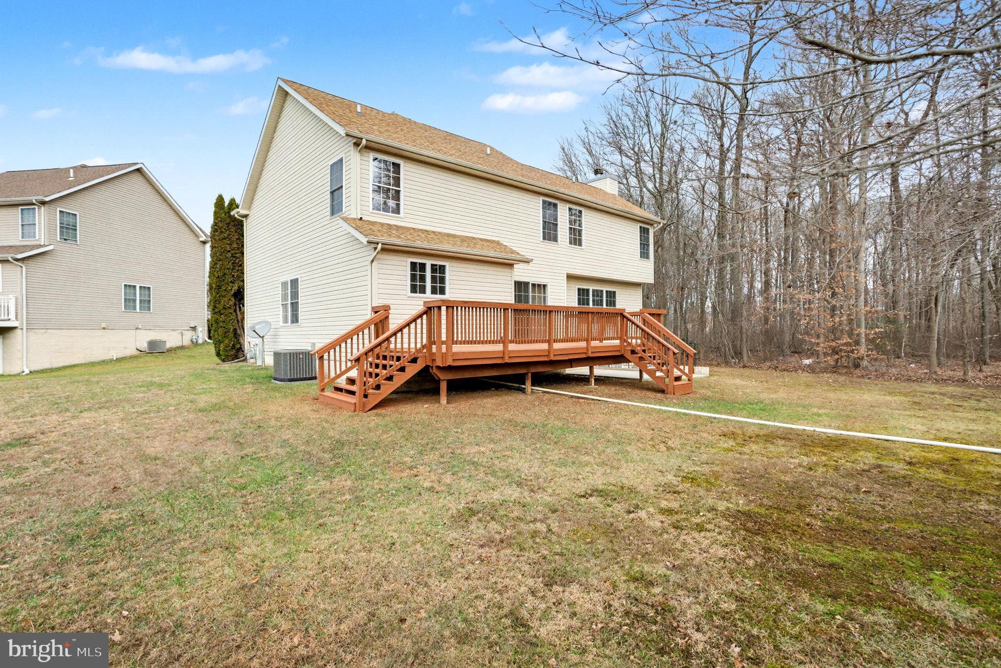 FOREST OAKS - Residential