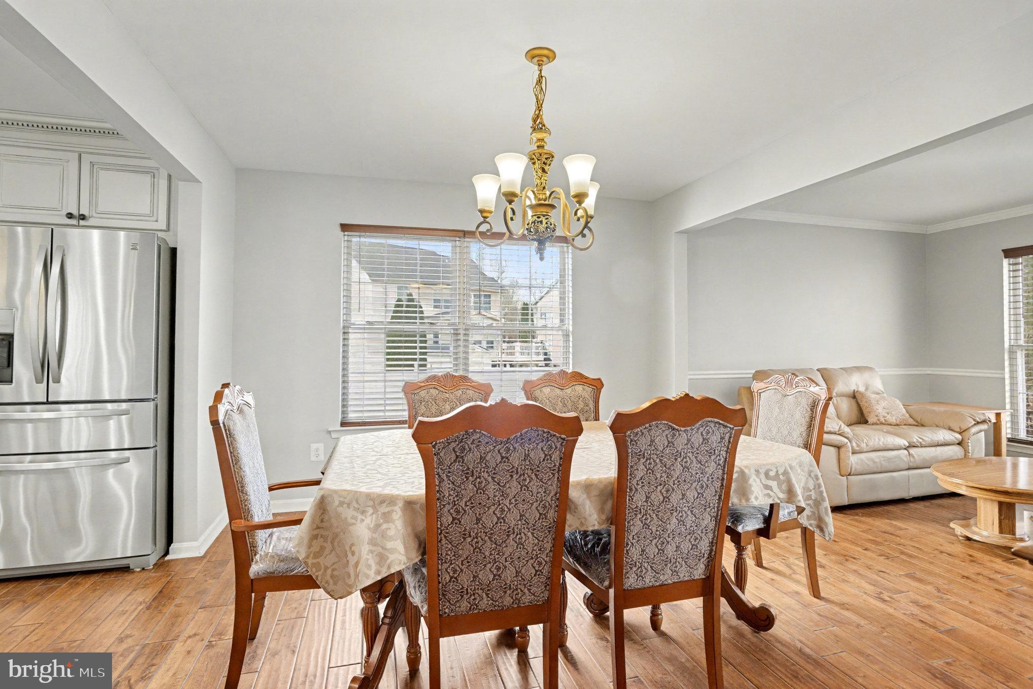 FOREST OAKS - Residential