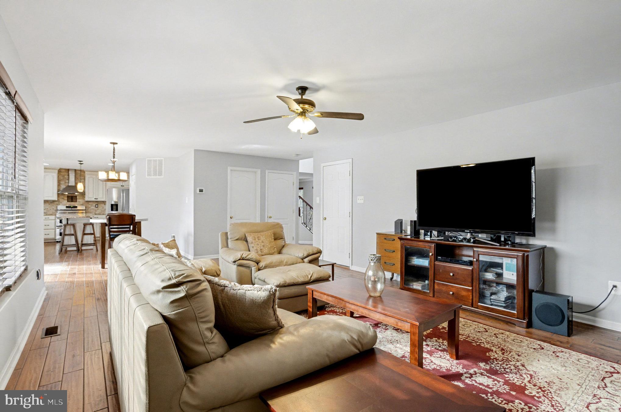 FOREST OAKS - Residential