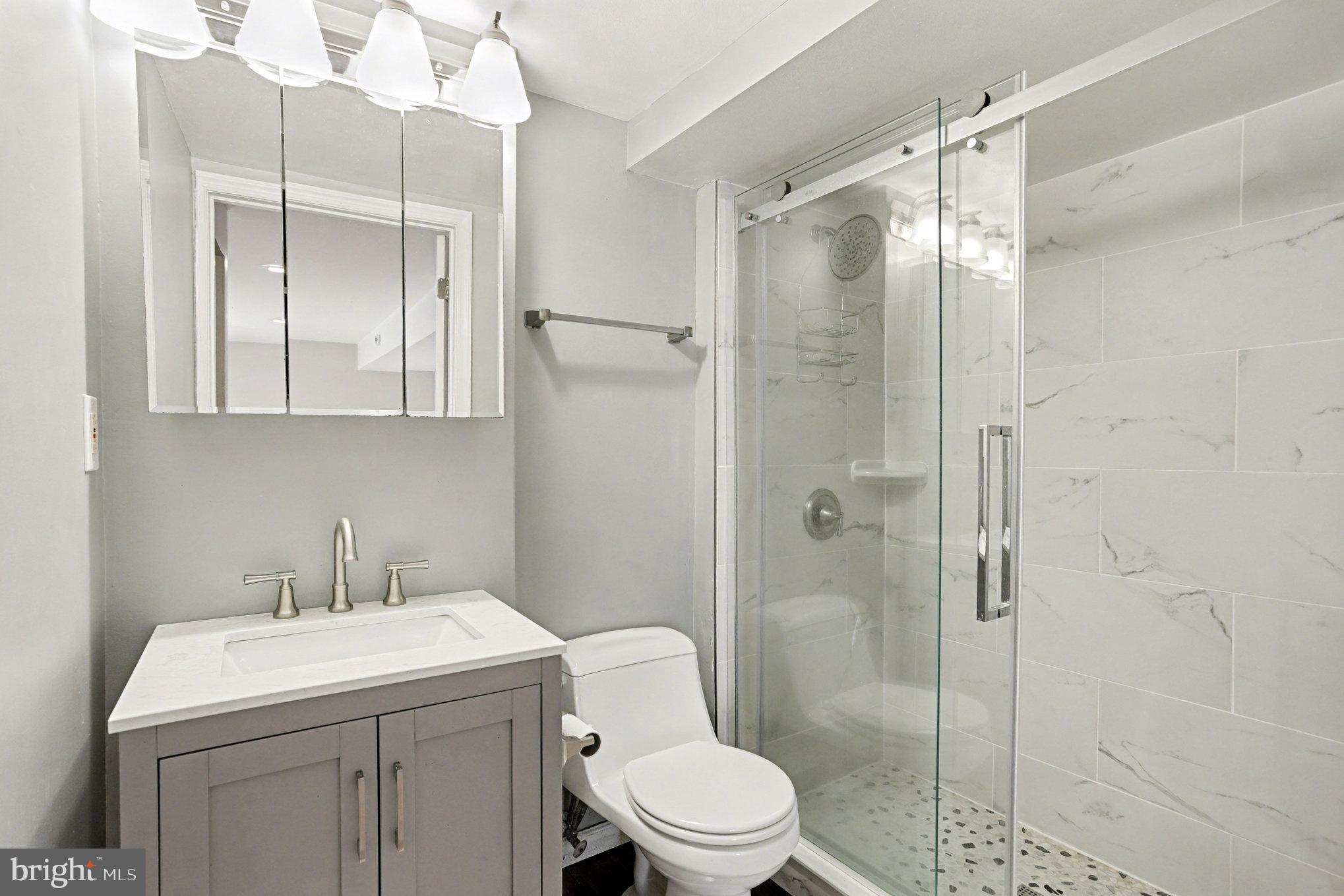 FOREST OAKS - Residential