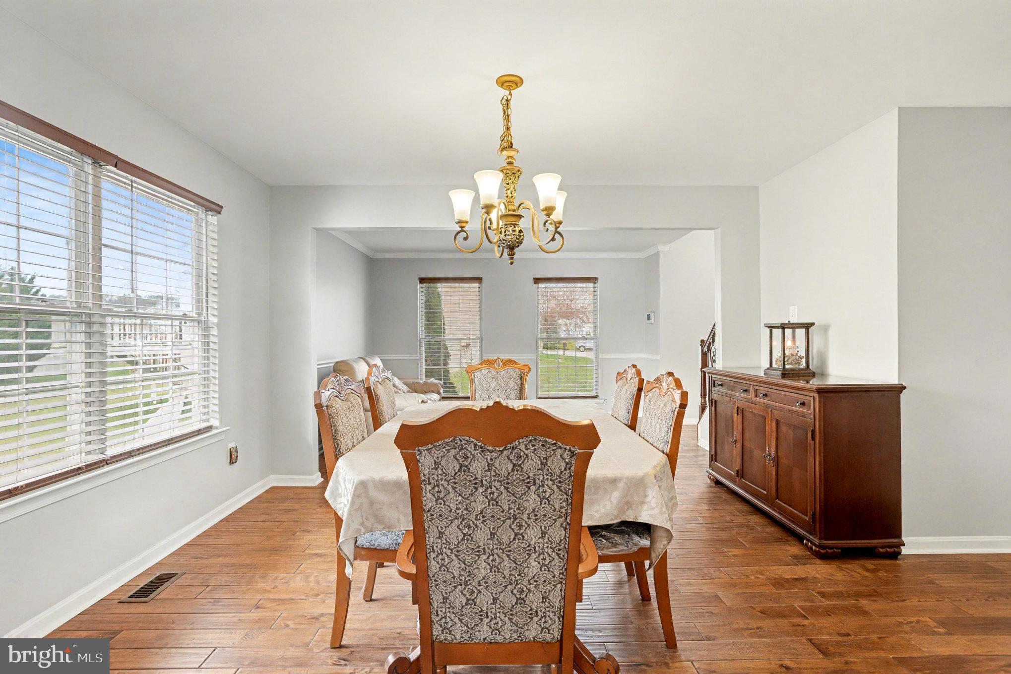 FOREST OAKS - Residential