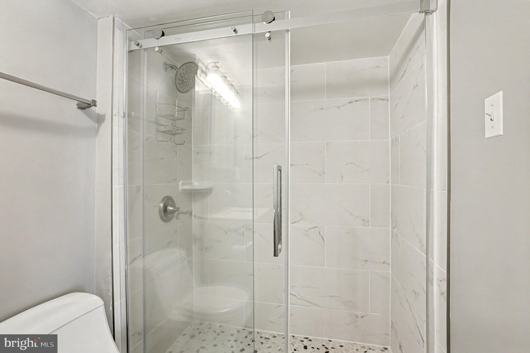 FOREST OAKS - Residential