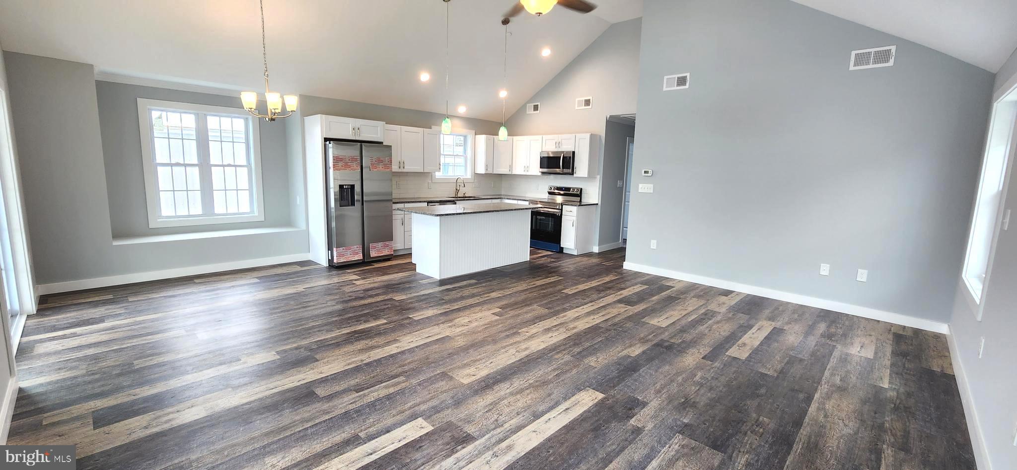 MONTEGO BAY - Residential