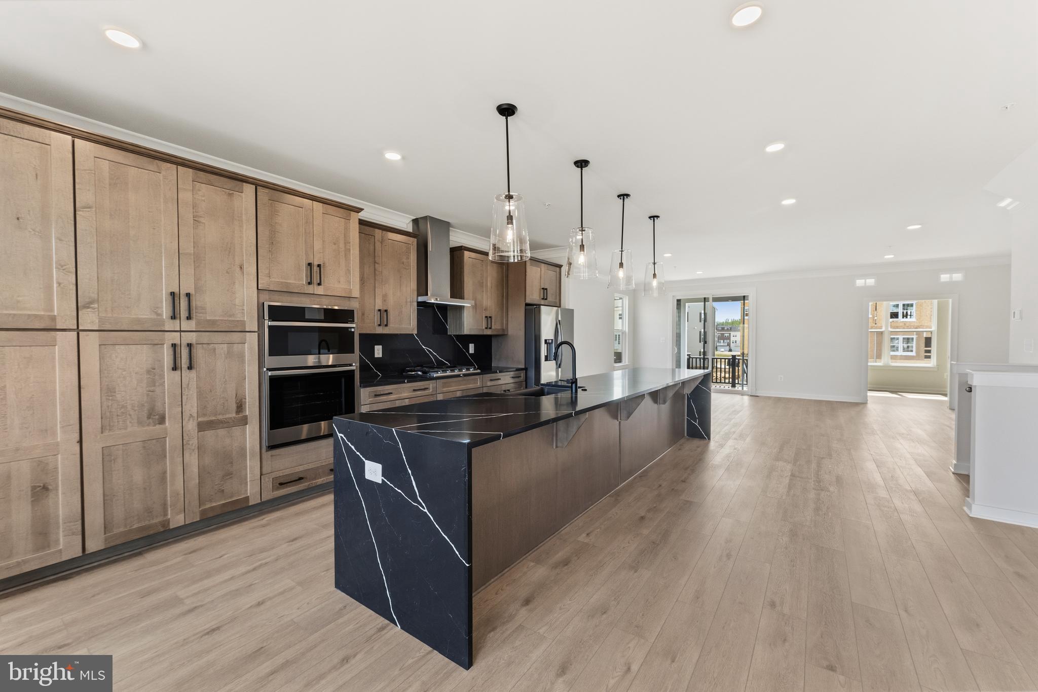 119 SUMMIT POINT BOULEVARD 16J