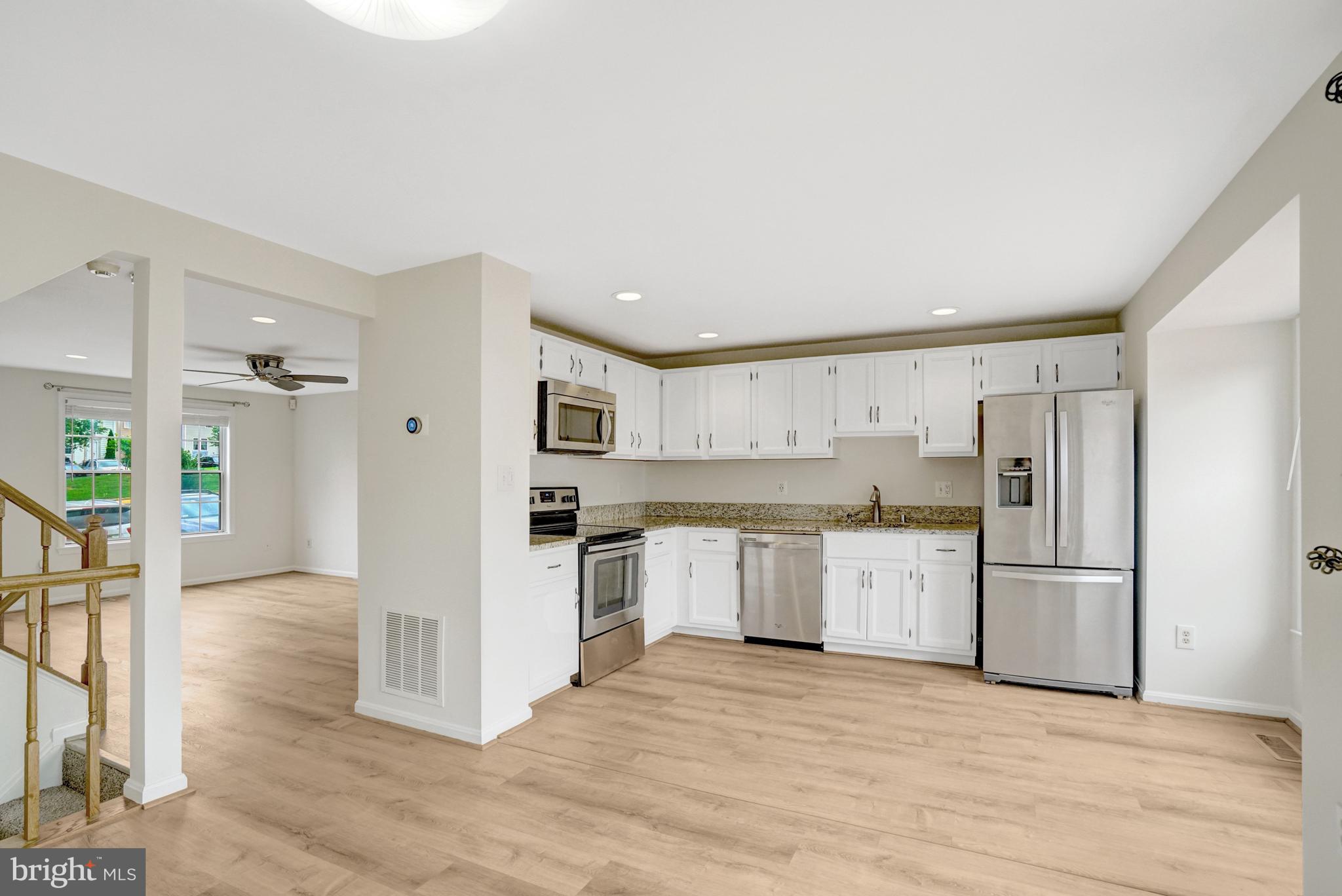 6569 RUNDALE COURT
