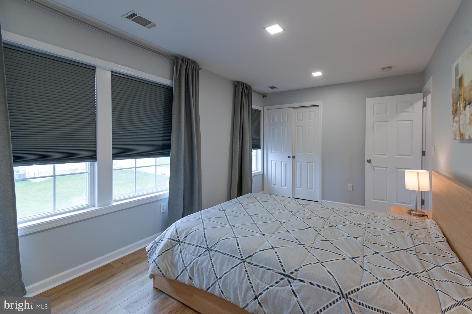 SUMMER HILL - Residential Lease