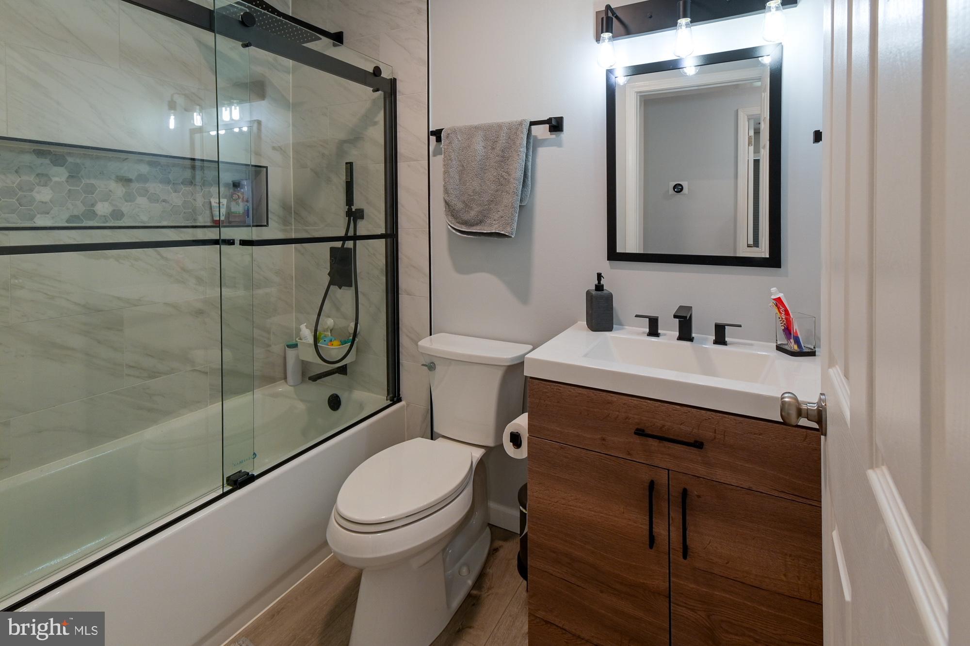 SUMMER HILL - Residential Lease