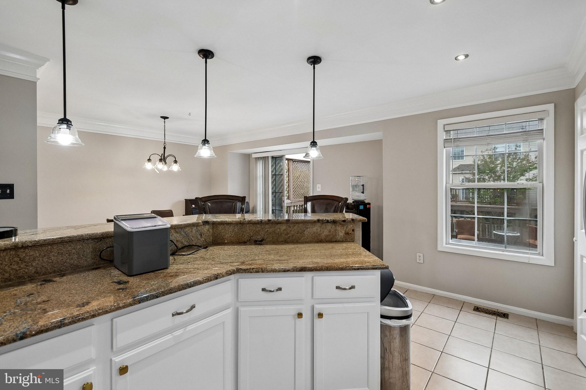 BRIDLEWOOD - Residential