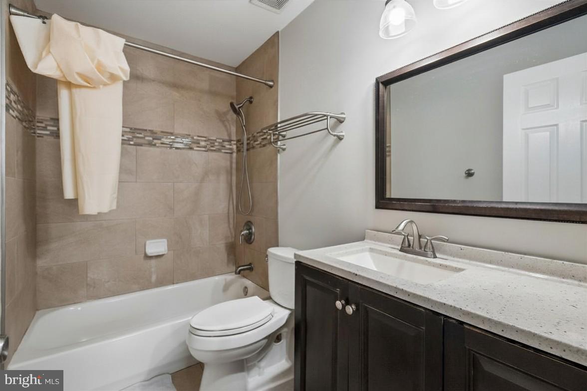 BRIDLEWOOD - Residential