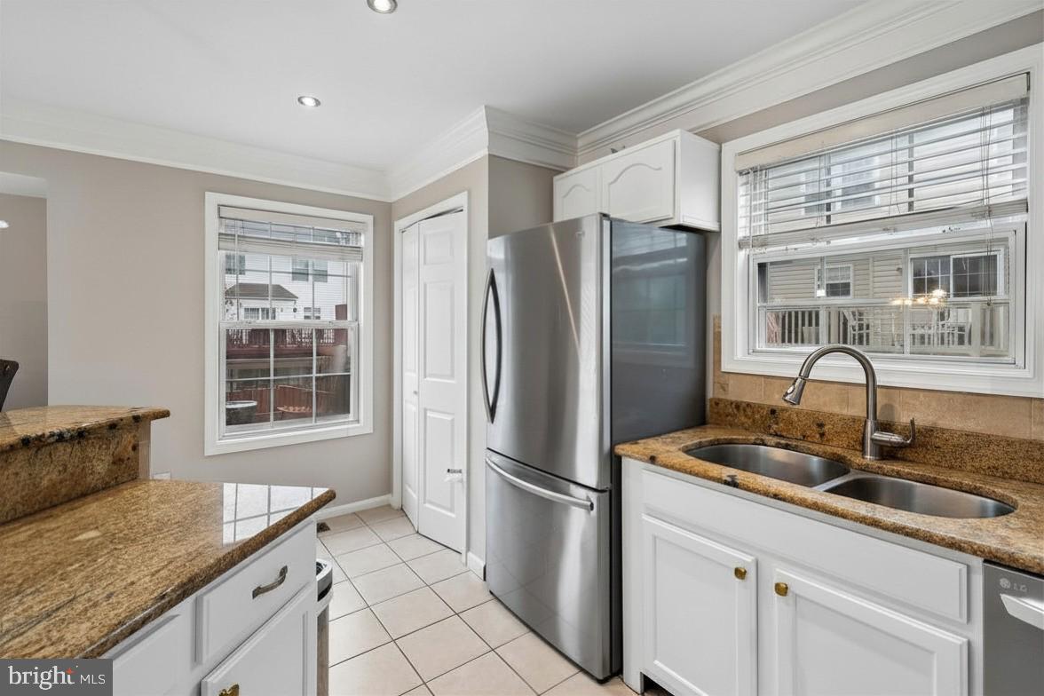 BRIDLEWOOD - Residential