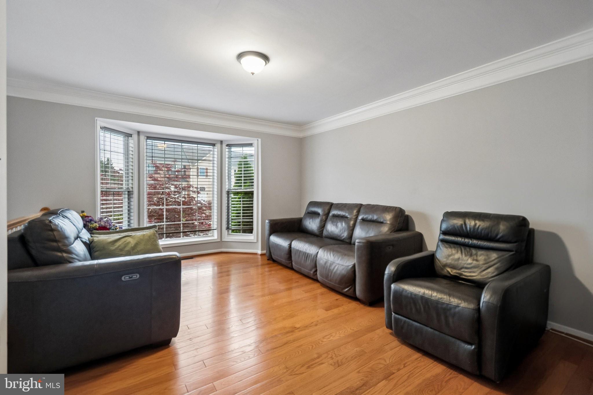 BRIDLEWOOD - Residential