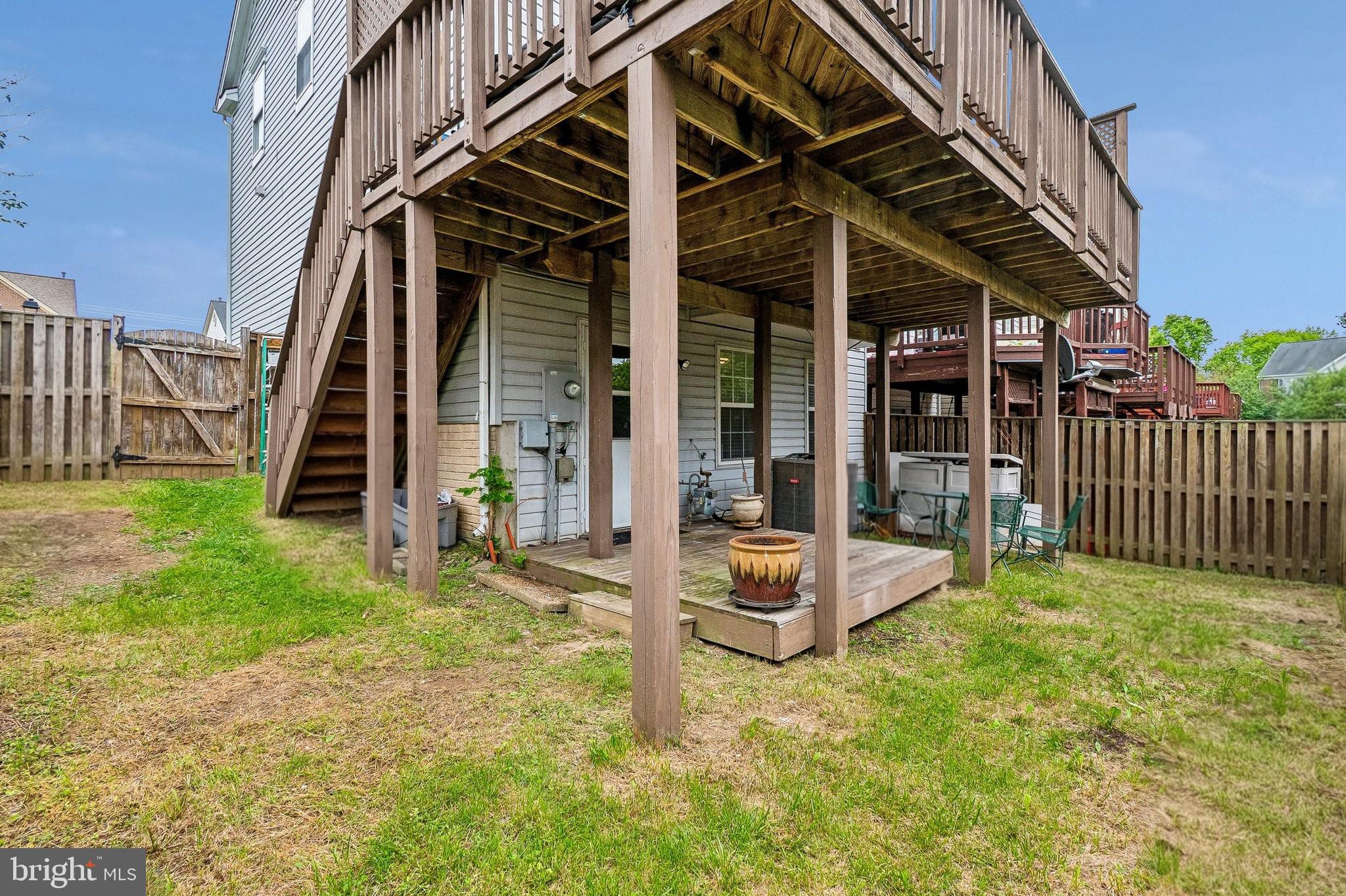 BRIDLEWOOD - Residential