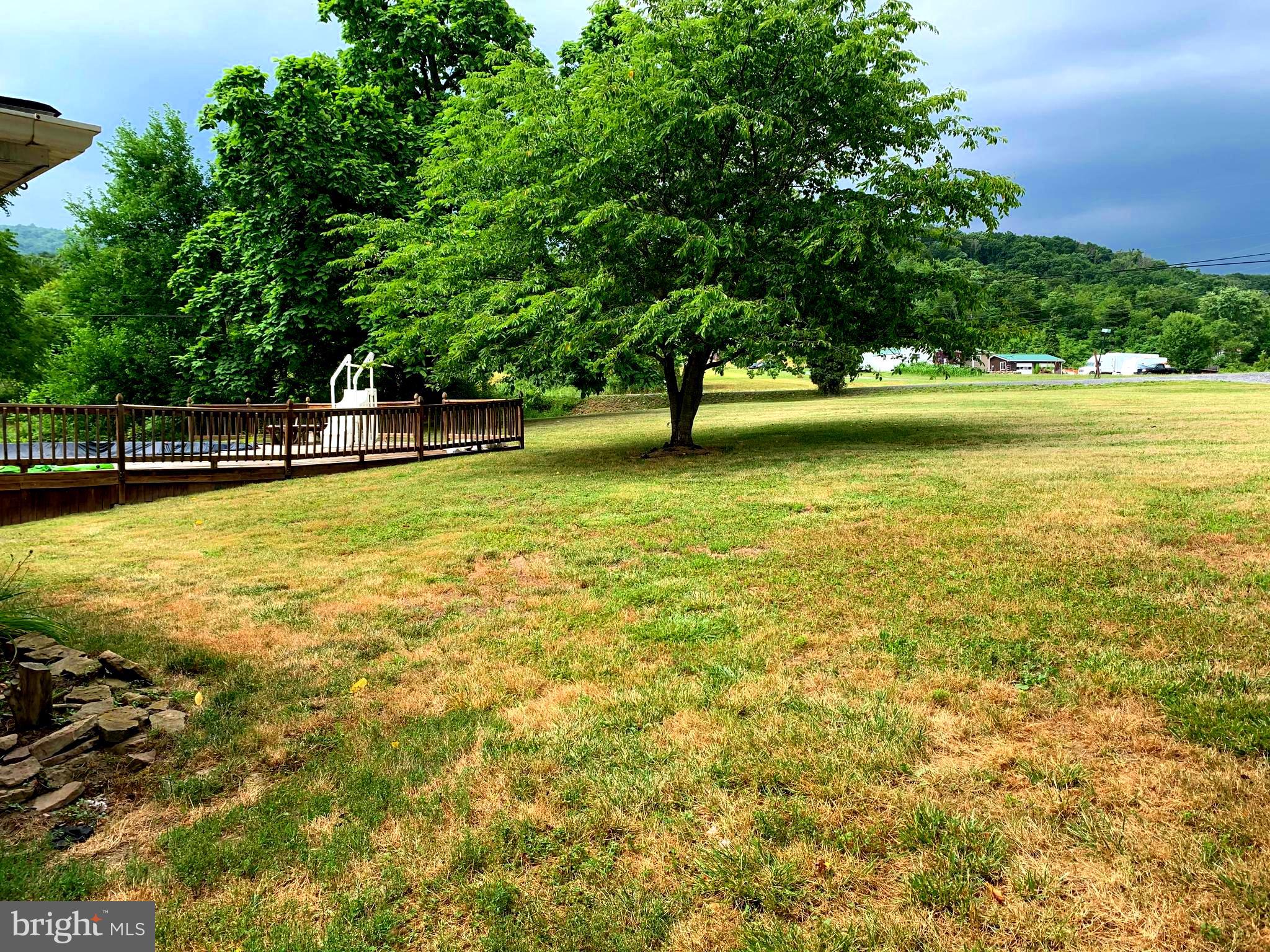 DEATH VALLEY RD - Residential