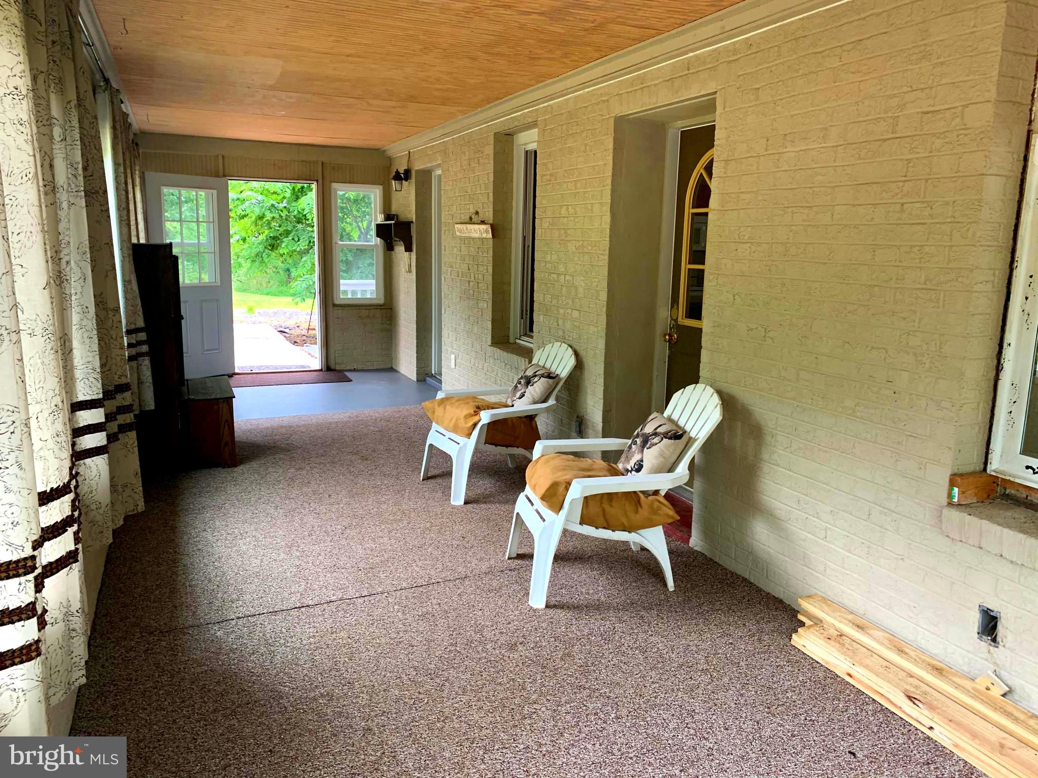 DEATH VALLEY RD - Residential