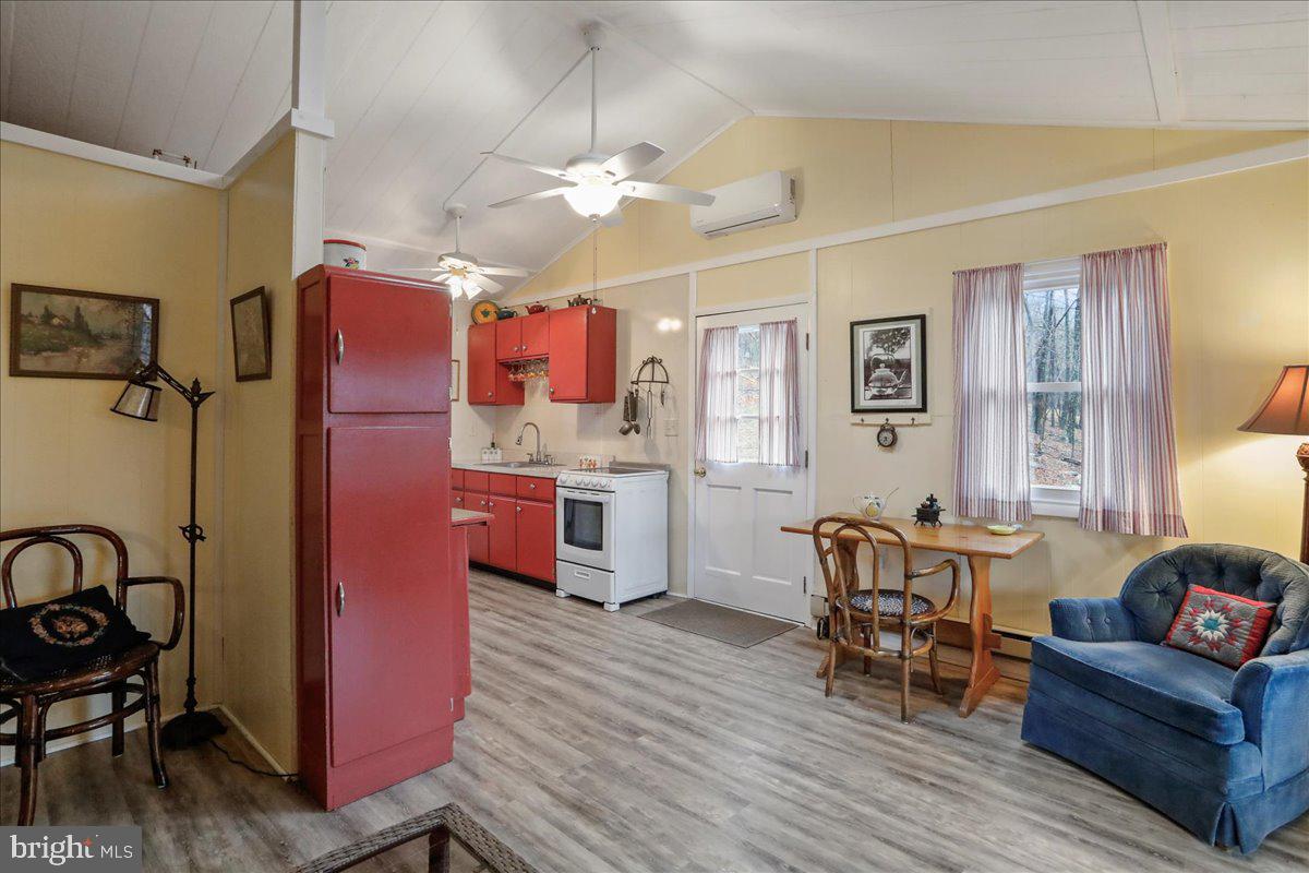 EAGLE MOUNTAIN - Residential