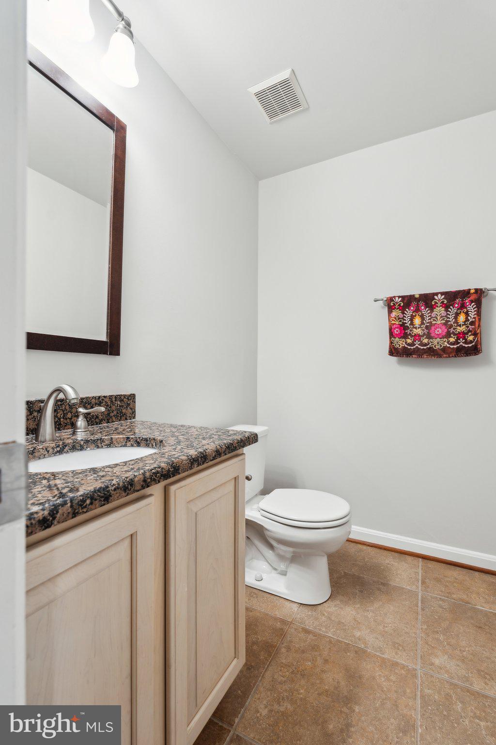 HAMPTON OAKS - Residential