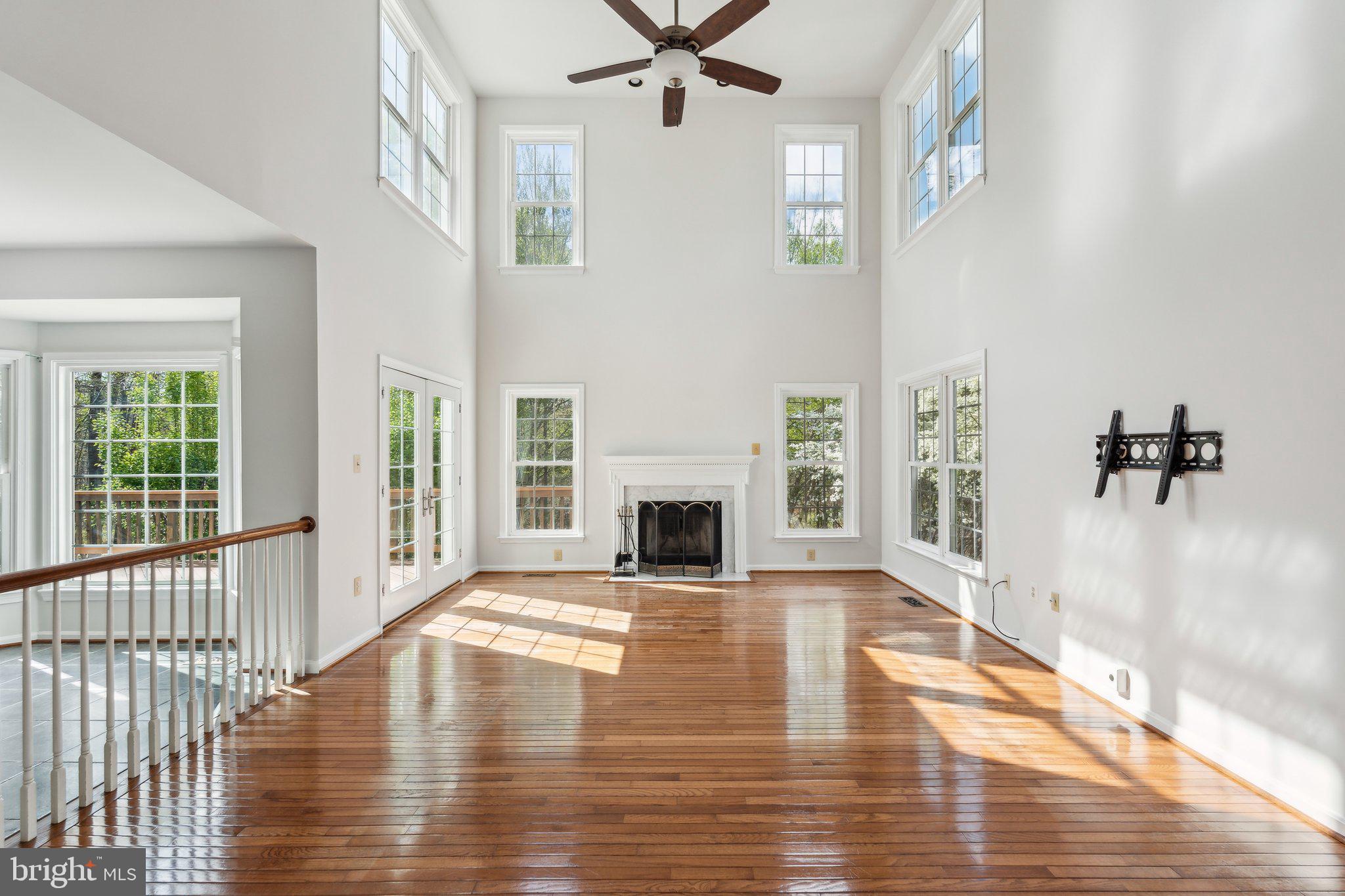 HAMPTON OAKS - Residential