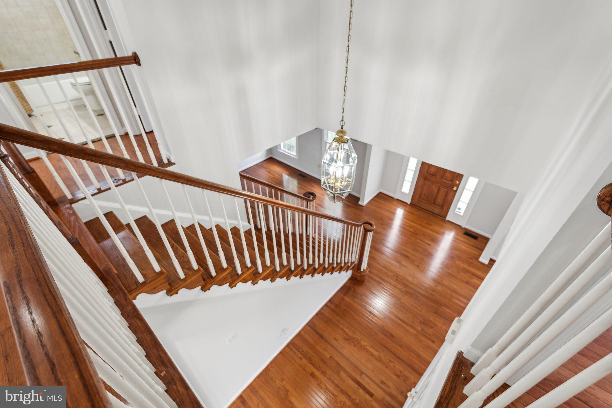 HAMPTON OAKS - Residential