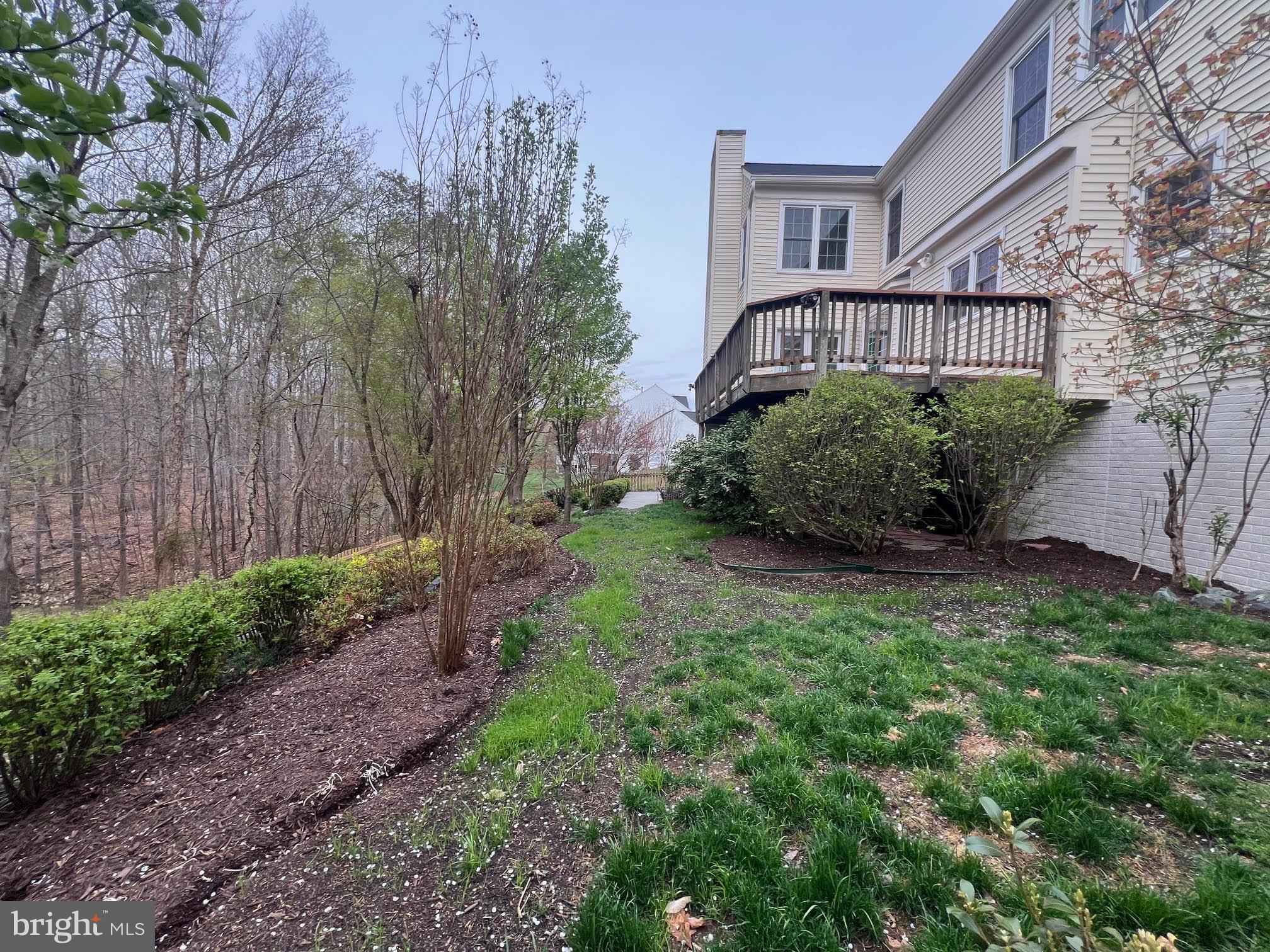 HAMPTON OAKS - Residential