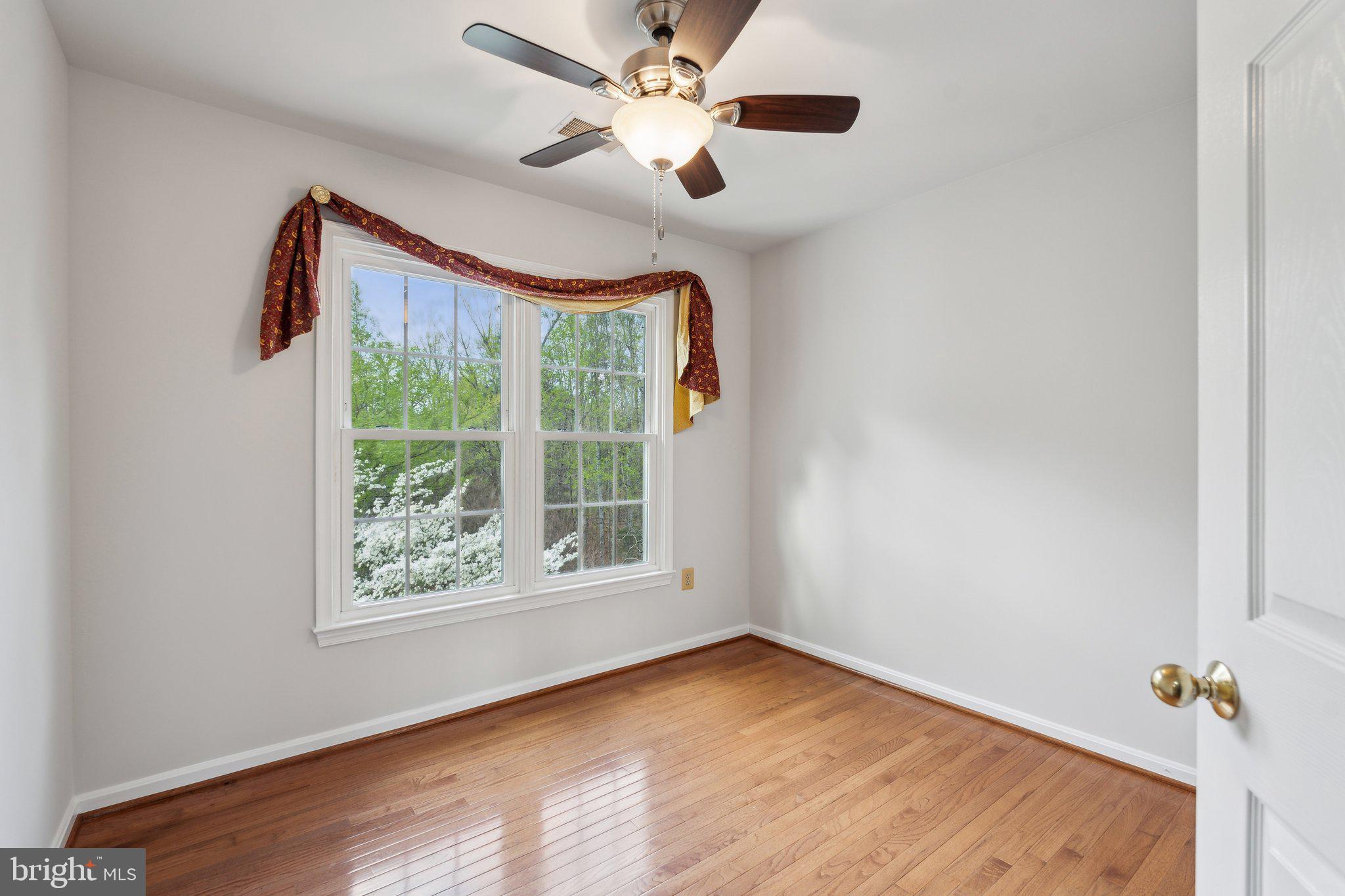 HAMPTON OAKS - Residential