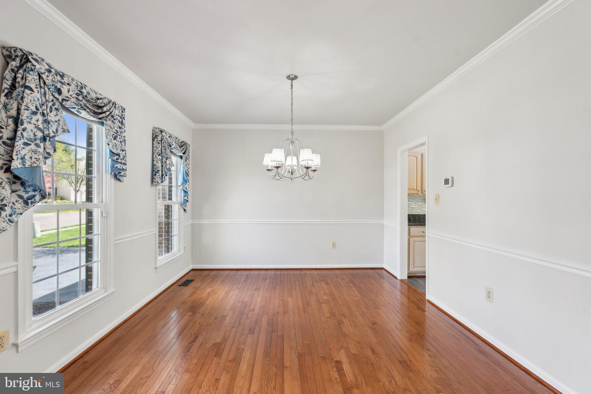 HAMPTON OAKS - Residential